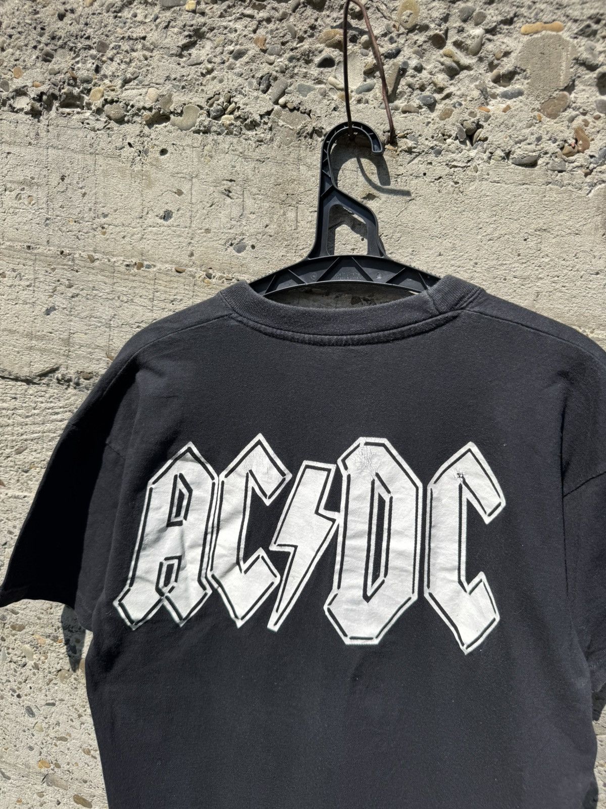 Vintage Vintage AC/DC 2004 Crewneck Black Tee Size US XL / EU 56 / 4 - 9 Thumbnail