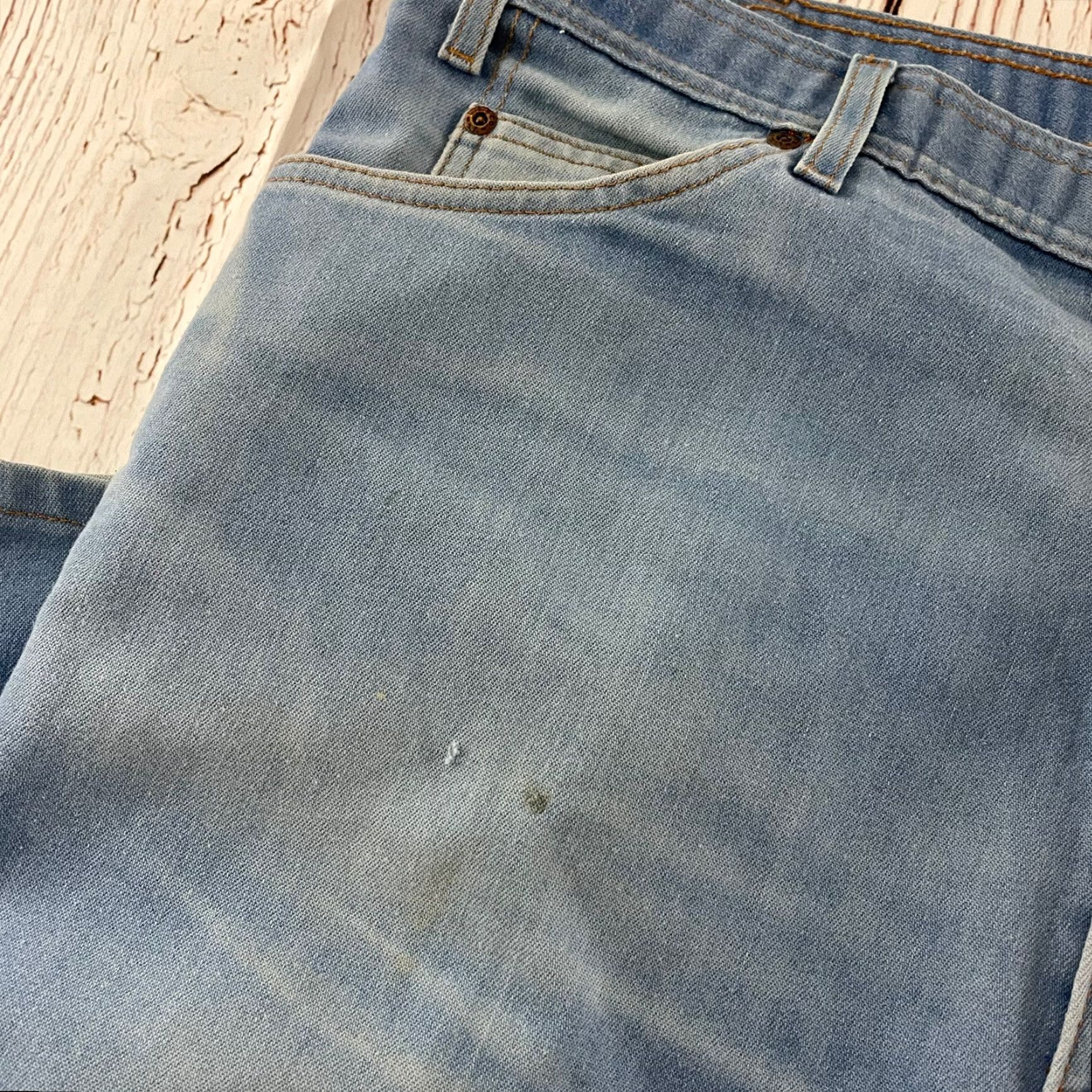 Levi's Levi's Jeans Blue Medium Wash Jeans 44 X 30 Mens Regular 44 Levi's Blue Jeans 90s Size US 44 / EU 60 - 7 Thumbnail