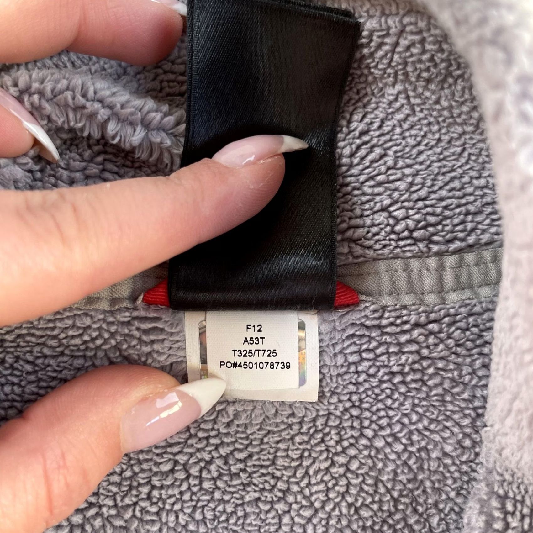 The North Face The North Face Fleece Jacket Womens Medium Purple Full Zip Outdoor Cozy Zip Pocket Lightweight Size M / US 6-8 / IT 42-44 - 5 Thumbnail