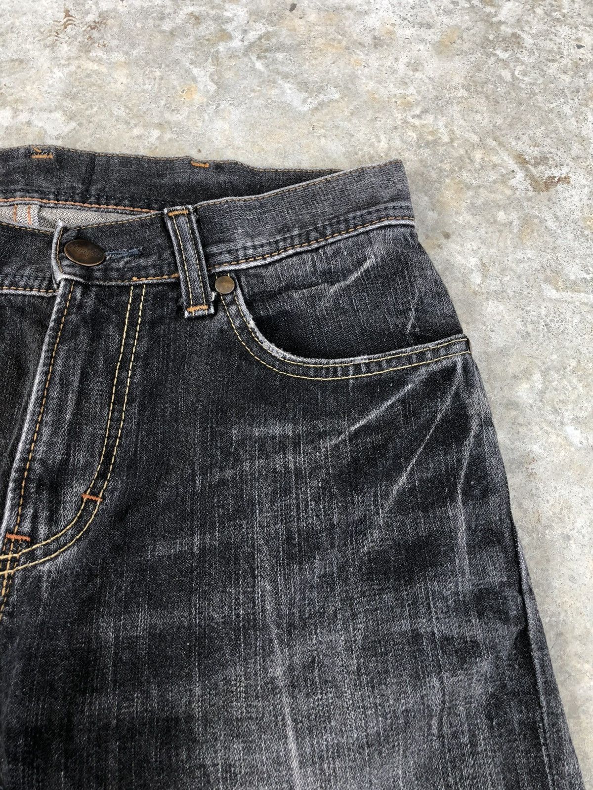 If Six Was Nine Wrangler Flared Jeans Bootcut Distressed Jeans Size US 30 / EU 46 - 15 Thumbnail