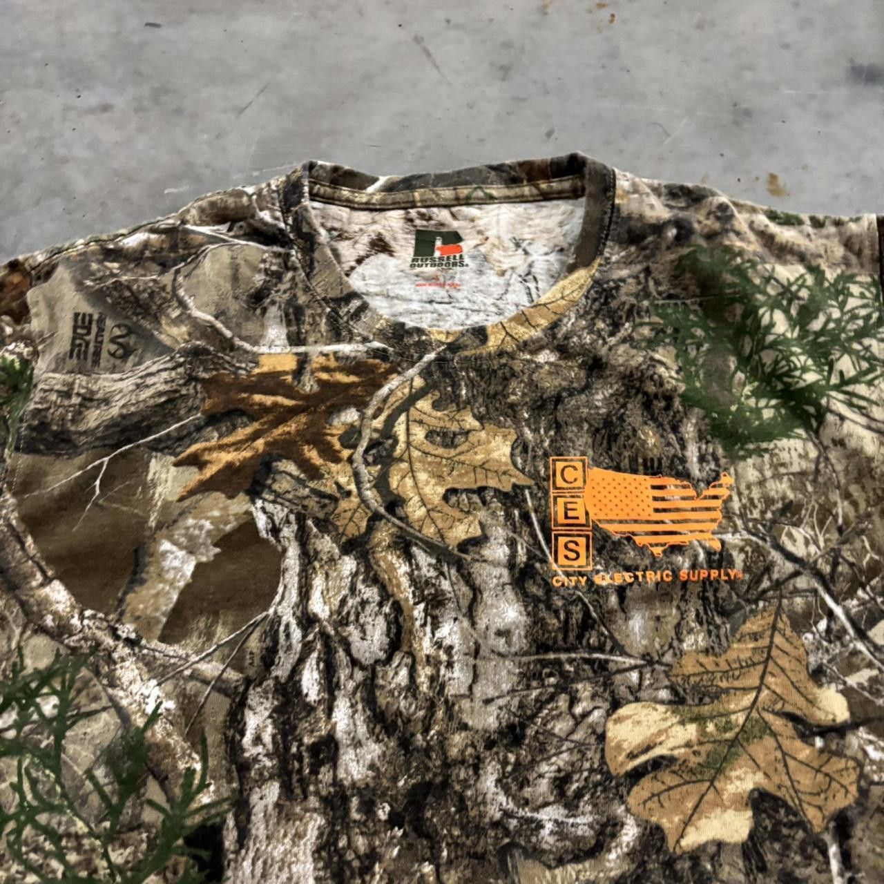 Realtree Crazy Vintage Y2K/2000s Real Tree Camo Streetwear Essential Tee! Size US L / EU 52-54 / 3 - 2 Thumbnail