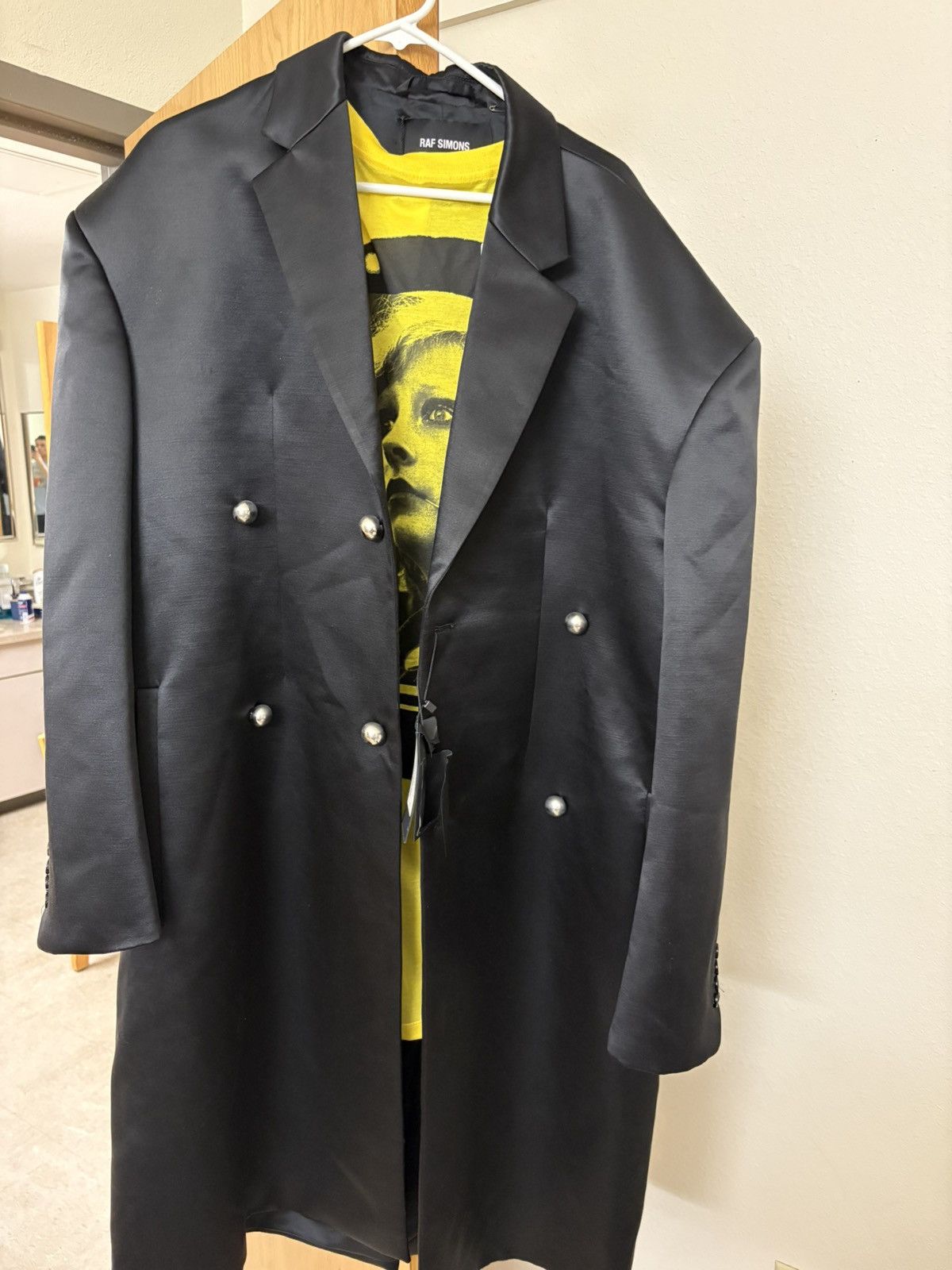 Raf Simons RAF SIMONS Extreme oversized coat with 6 balls in the front Size 48R - 1 Thumbnail