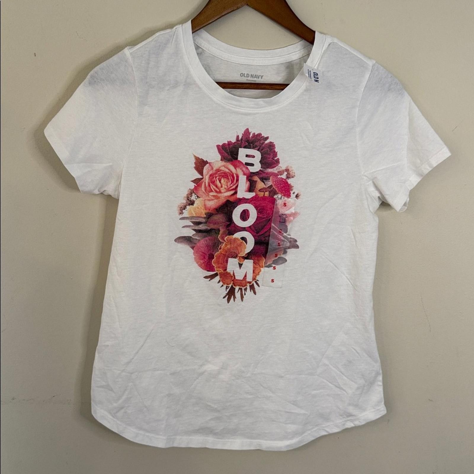 Old Navy Old Navy Classic White Short Sleeve Tee Graphic Floral SZ S Size S / US 4 / IT 40 - 1 Thumbnail