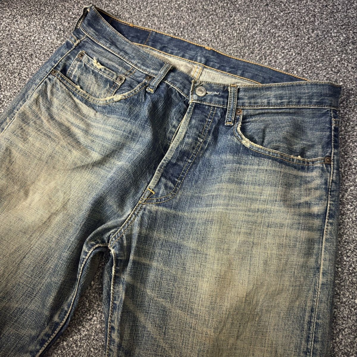 Levi's Vintage 2005 Levis 501 Distressed Denim W32 Size US 32 / EU 48 - 3 Thumbnail