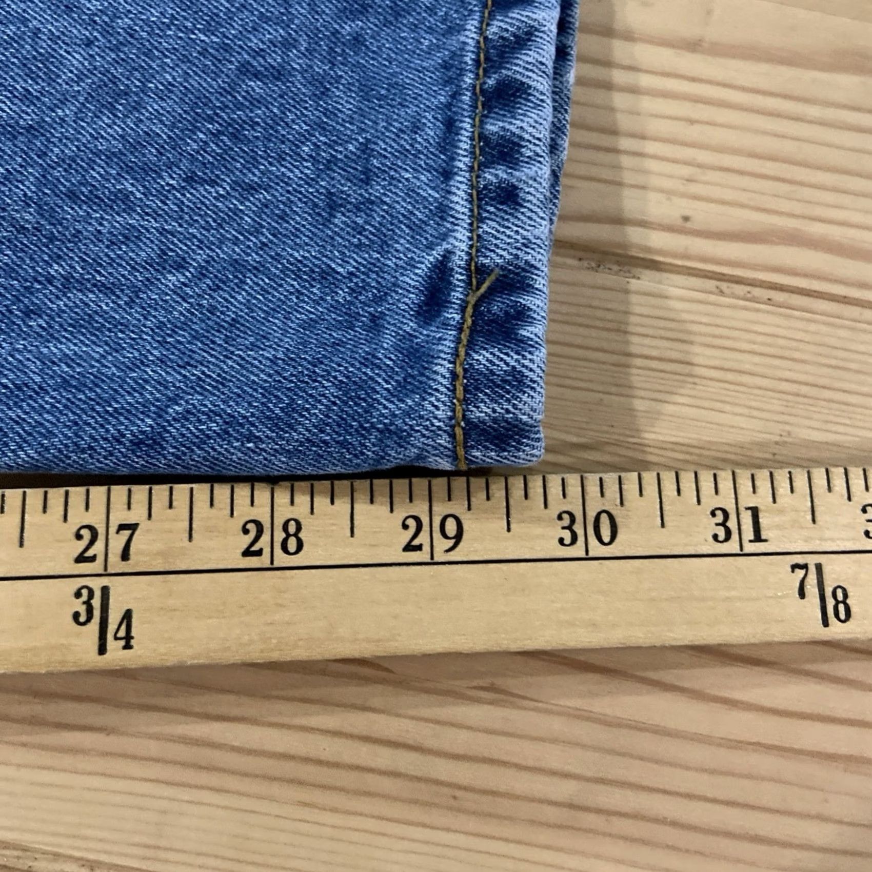 Levi's VINTAGE Levi's 501 XX Jeans Men 33x30 Button Fly Medium Wash Regular 5-Pocket Denim Blue 90s Style Size US 33 - 4 Thumbnail