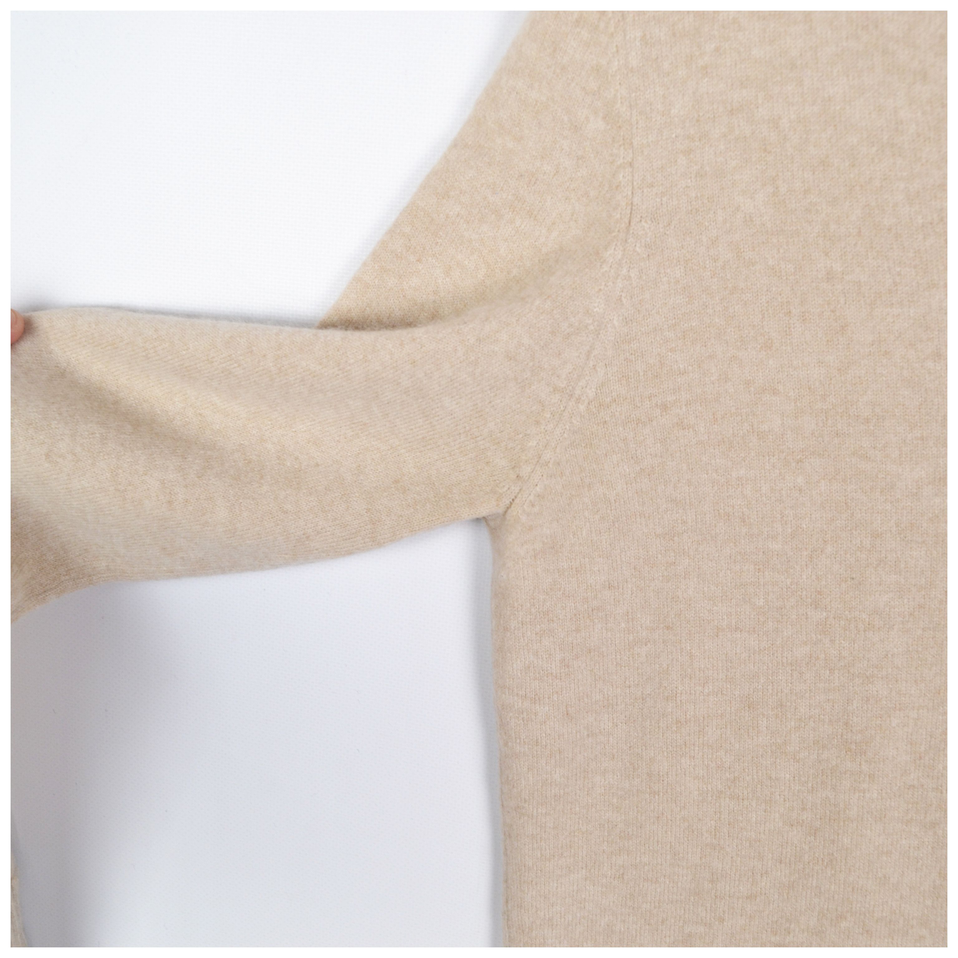 Bogner Bogner Cashmere Sweater Beige V-Neck Women's Size US12 Size XL / US 12-14 / IT 48-50 - 8 Thumbnail