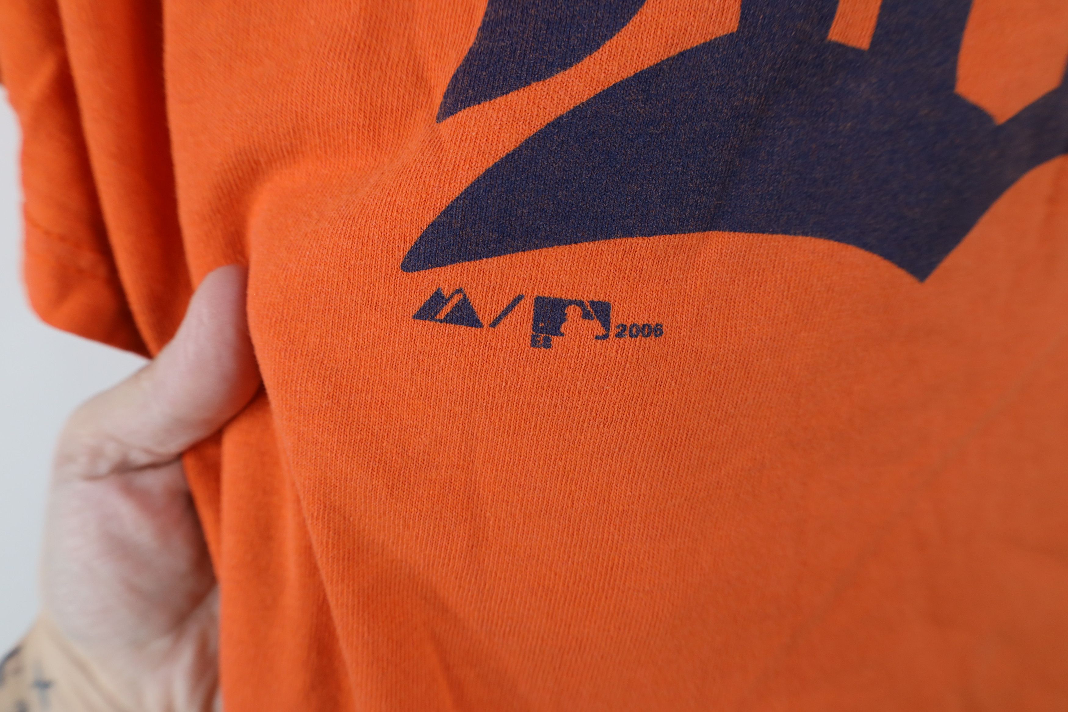 Vintage Vintage Y2K English D Detroit Tigers Baseball T-Shirt Orange Size US XL / EU 56 / 4 - 5 Thumbnail