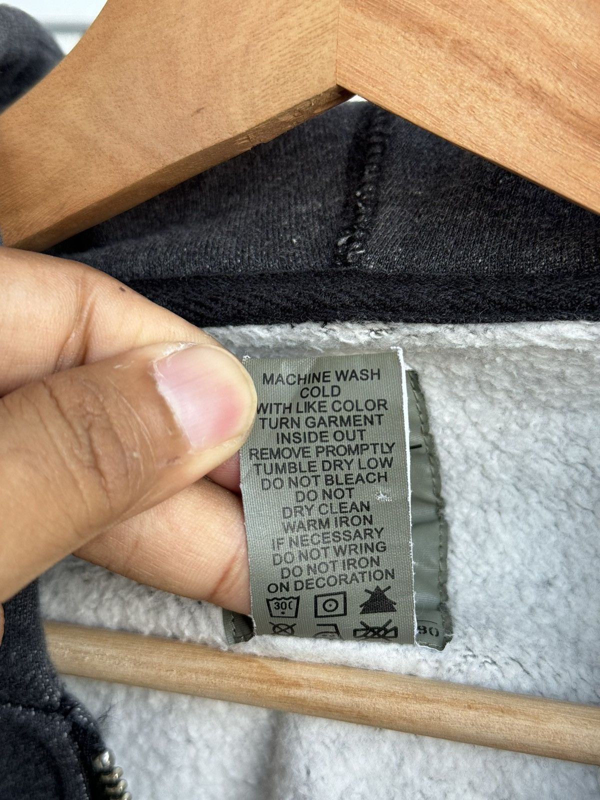Stussy OG Vintage Stussy Tribe Patch Work Hoodies / Travis Scott Size US M / EU 48-50 / 2 - 8 Thumbnail