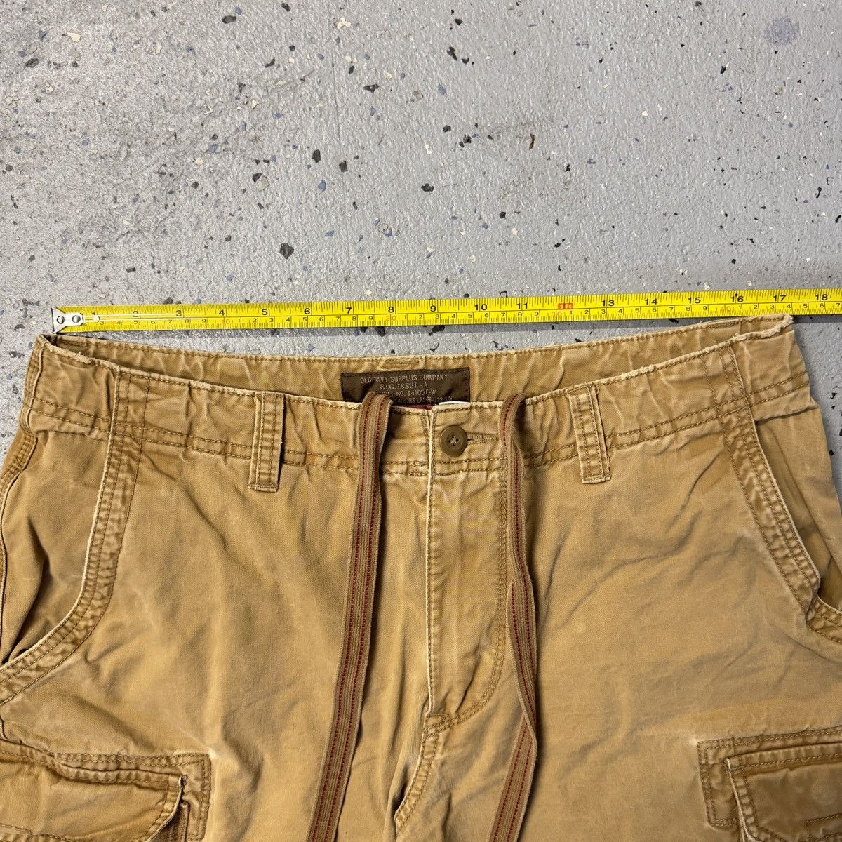 Old Navy × Vintage Vintage Old Navy Surplus Cargo Shorts 34 Military Baggy Y2K Size US 34 / EU 50 - 5 Thumbnail