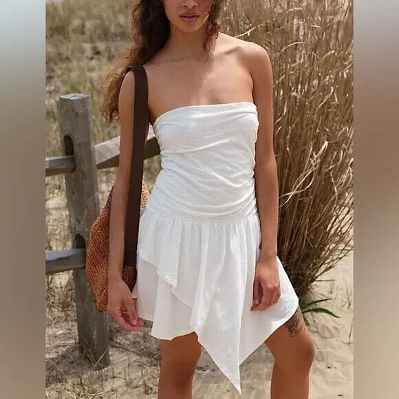 Free People FREE PEOPLE BEACH WHITE TUBE TOP LAYERED MINI SKIRT DRESS Size S / US 4 / IT 40 - 1 Thumbnail