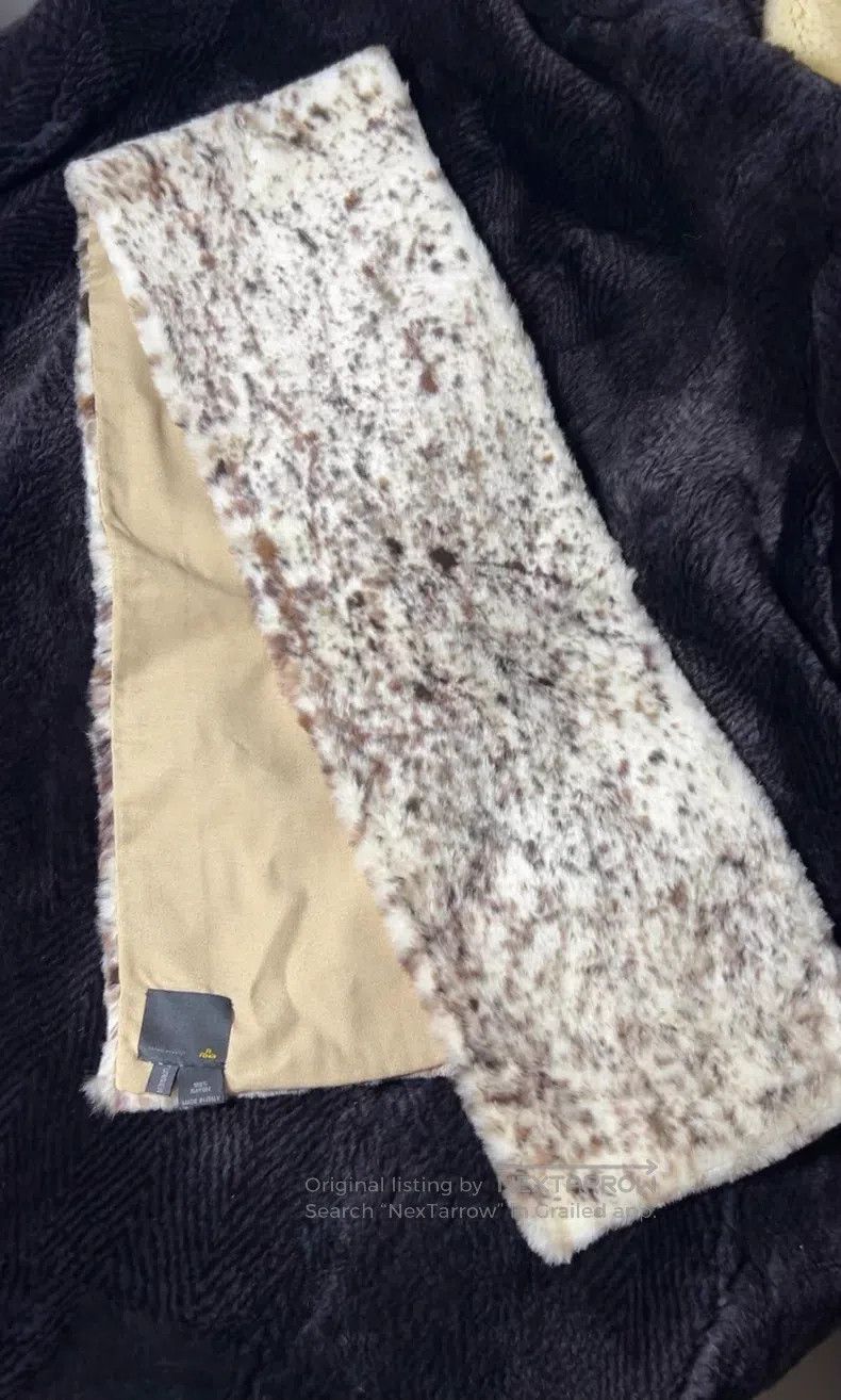 Fendi Fendi Fur Scarf with Spotty Ink Design, inner layer made o Size ONE SIZE - 2 Thumbnail