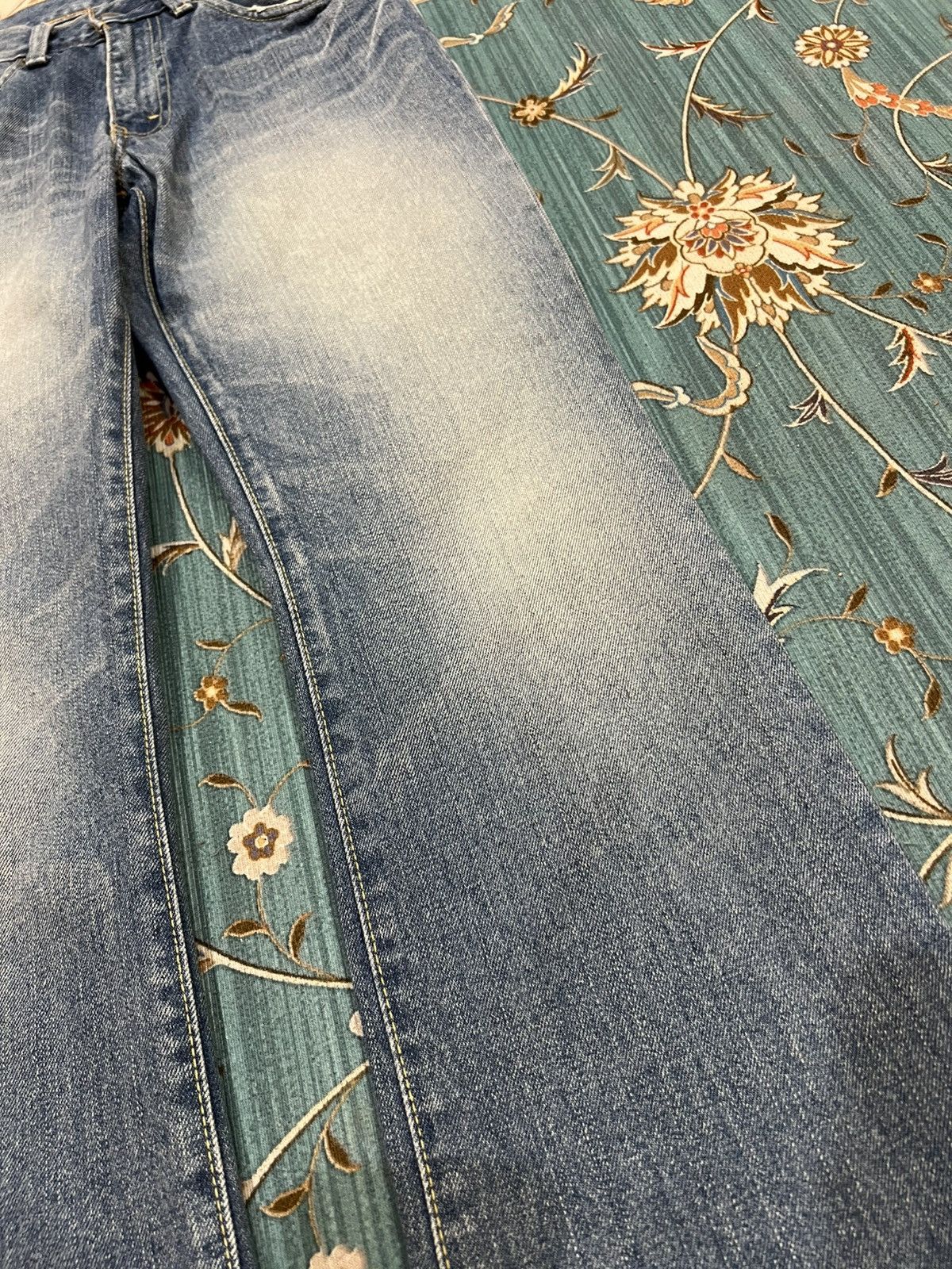 Levi's Vintage Flare Levis 517 Faded Denim Jean Size US 28 / EU 44 - 5 Thumbnail