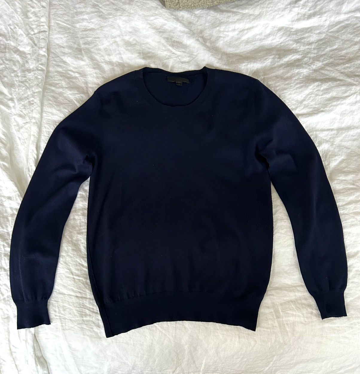 Burberry Prorsum Burberry Prorsum Men’s Navy Cashmere Sweater Size Small Size US S / EU 44-46 / 1 - 1 Thumbnail