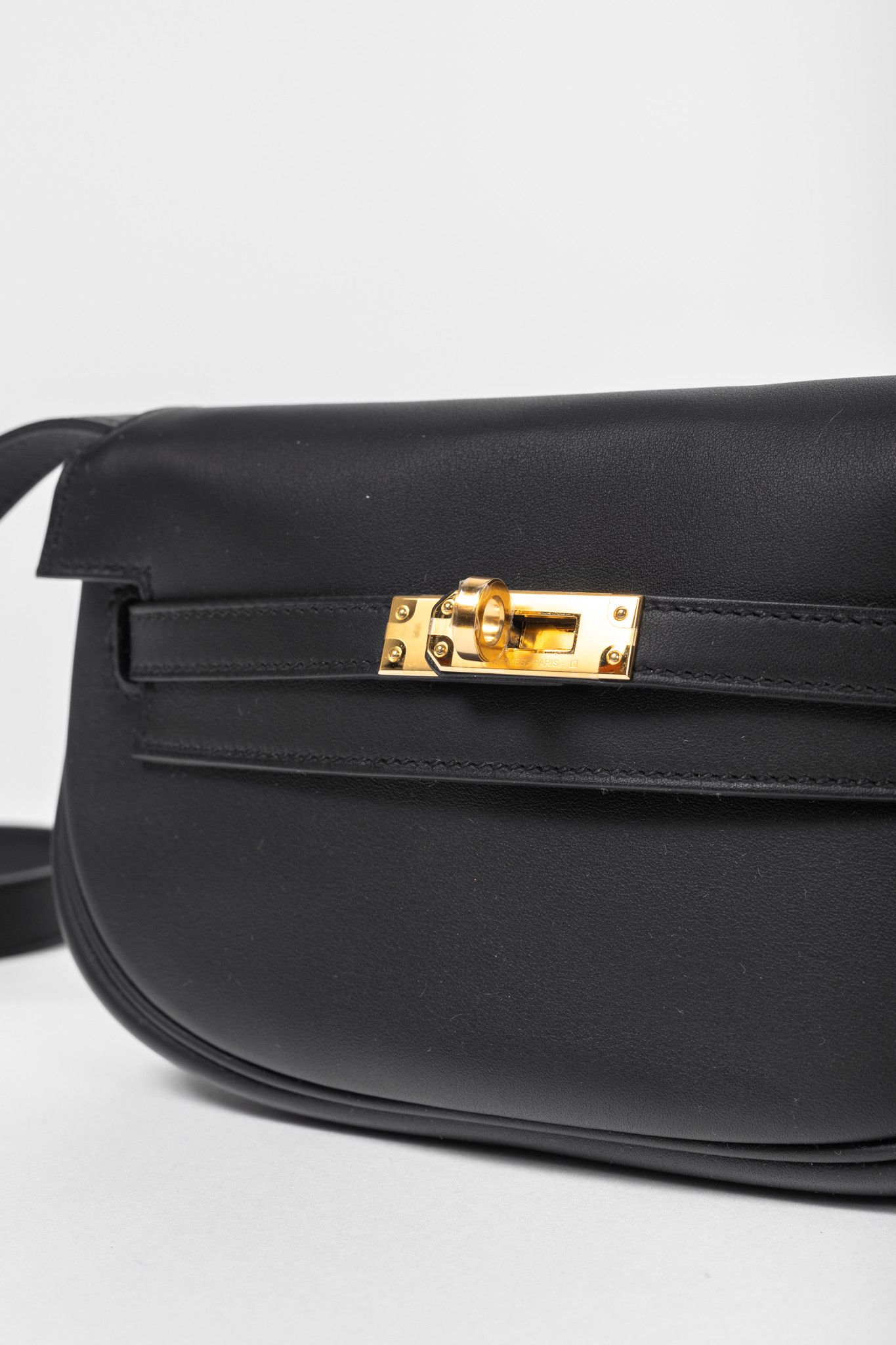 Hermes Hermes Kelly Moove Black Swift Leather GHW Shoulder Bag Size ONE SIZE - 13 Thumbnail