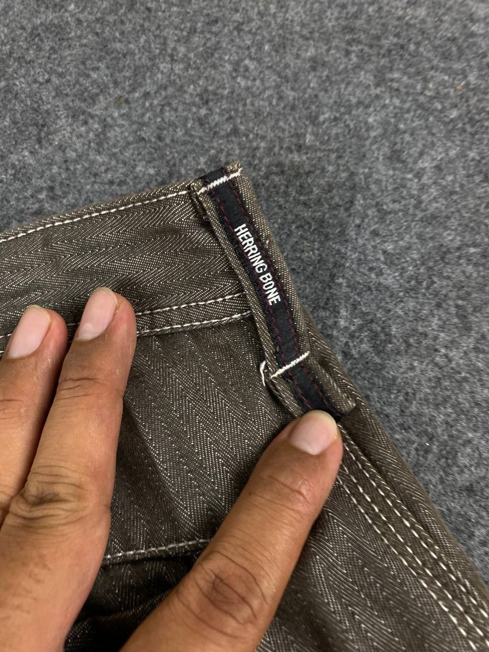 Japanese Brand japanese brand cargo pants herringbone twill nice design Size US 31 - 7 Thumbnail