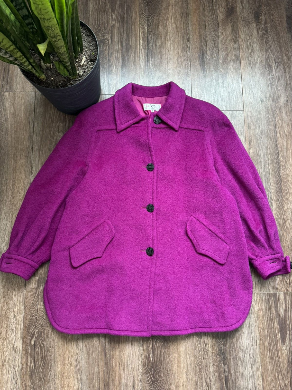 Valentino Vtg Valentino Miss V Wool Coat Jacket Fuchsia Pink Purple Italy Size 42 8 M L Size M / US 6-8 / IT 42-44 - 1 Thumbnail