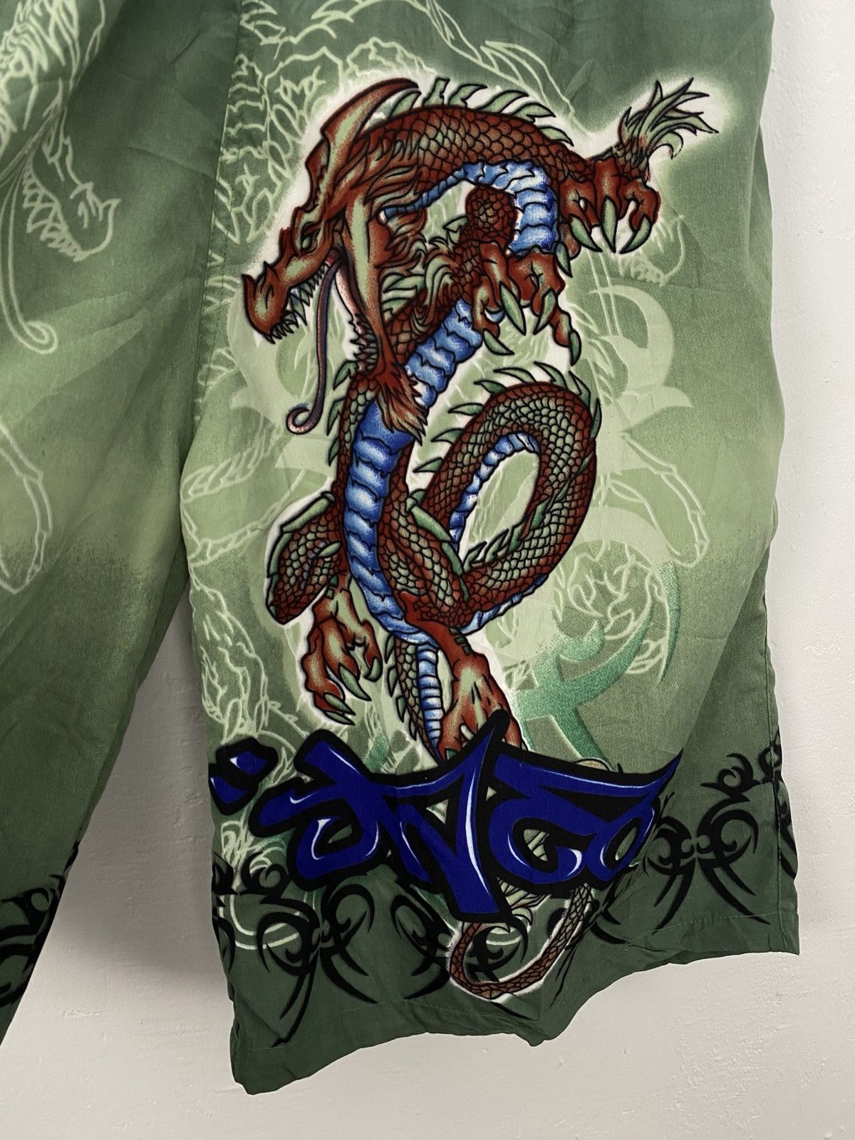 JNCO Jnco dragon short pants Size US 30 / EU 46 - 3 Thumbnail
