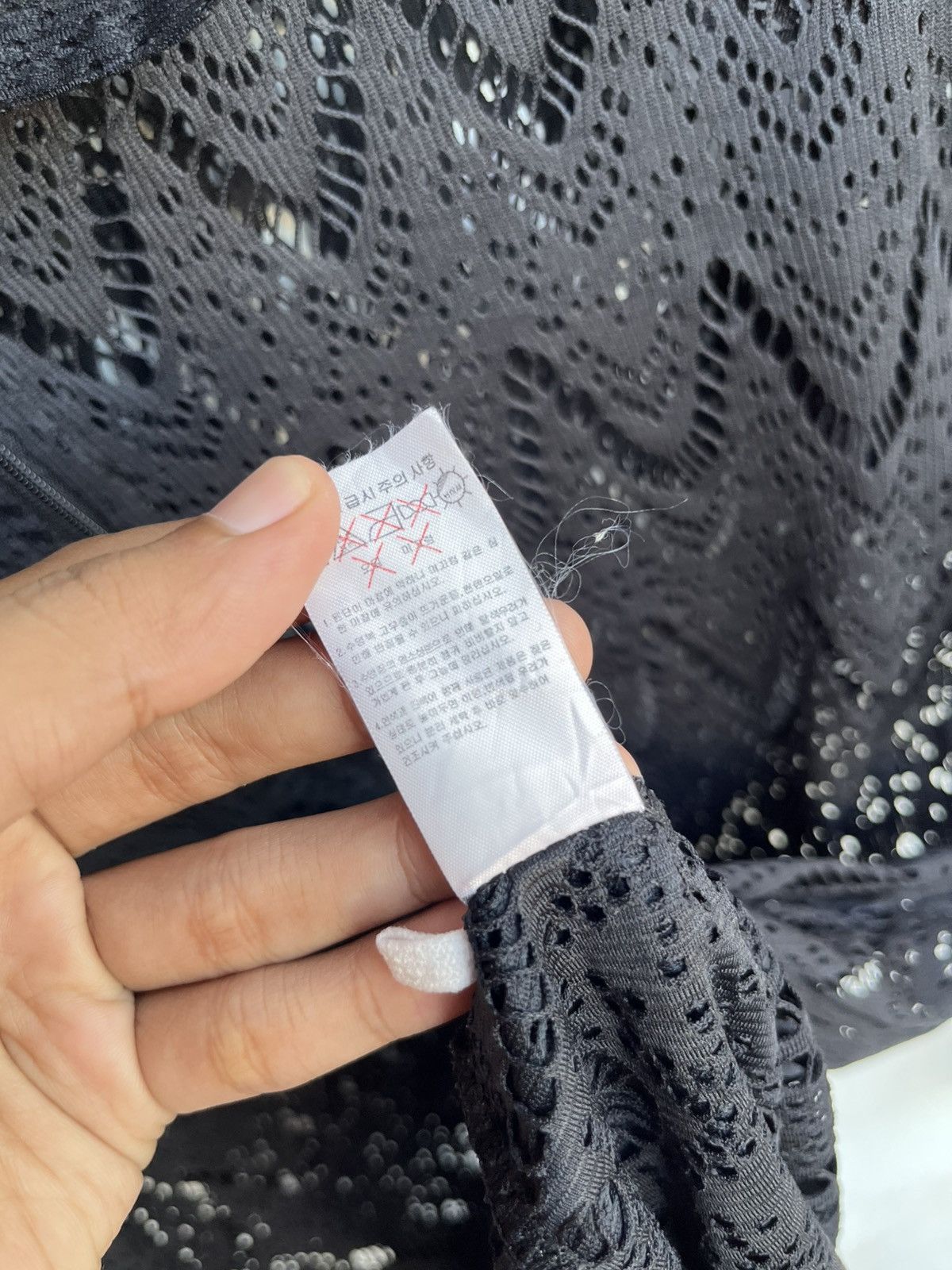 20471120 Vintage Pierre Cardin Mesh Top Ziperhodie Gohtic Punk Y2K Size US S / EU 44-46 / 1 - 3 Thumbnail