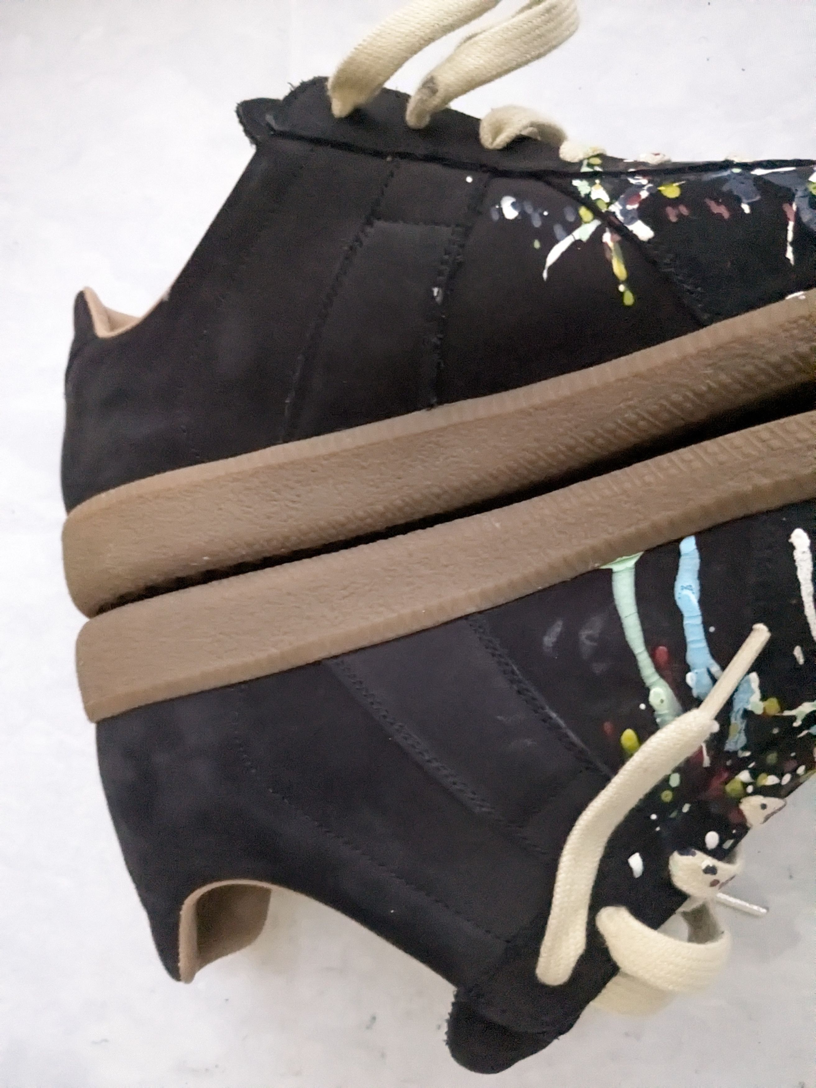 Maison Margiela Maison Margiela GAT Replica Black Paint 9 42 Gum Low Size US 9 / EU 42 - 13 Thumbnail