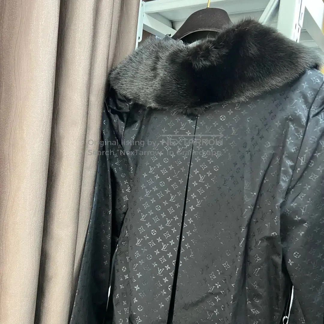 Louis Vuitton Louis Vuitton size 38 fur coat| Size US M / EU 48-50 / 2 - 4 Thumbnail