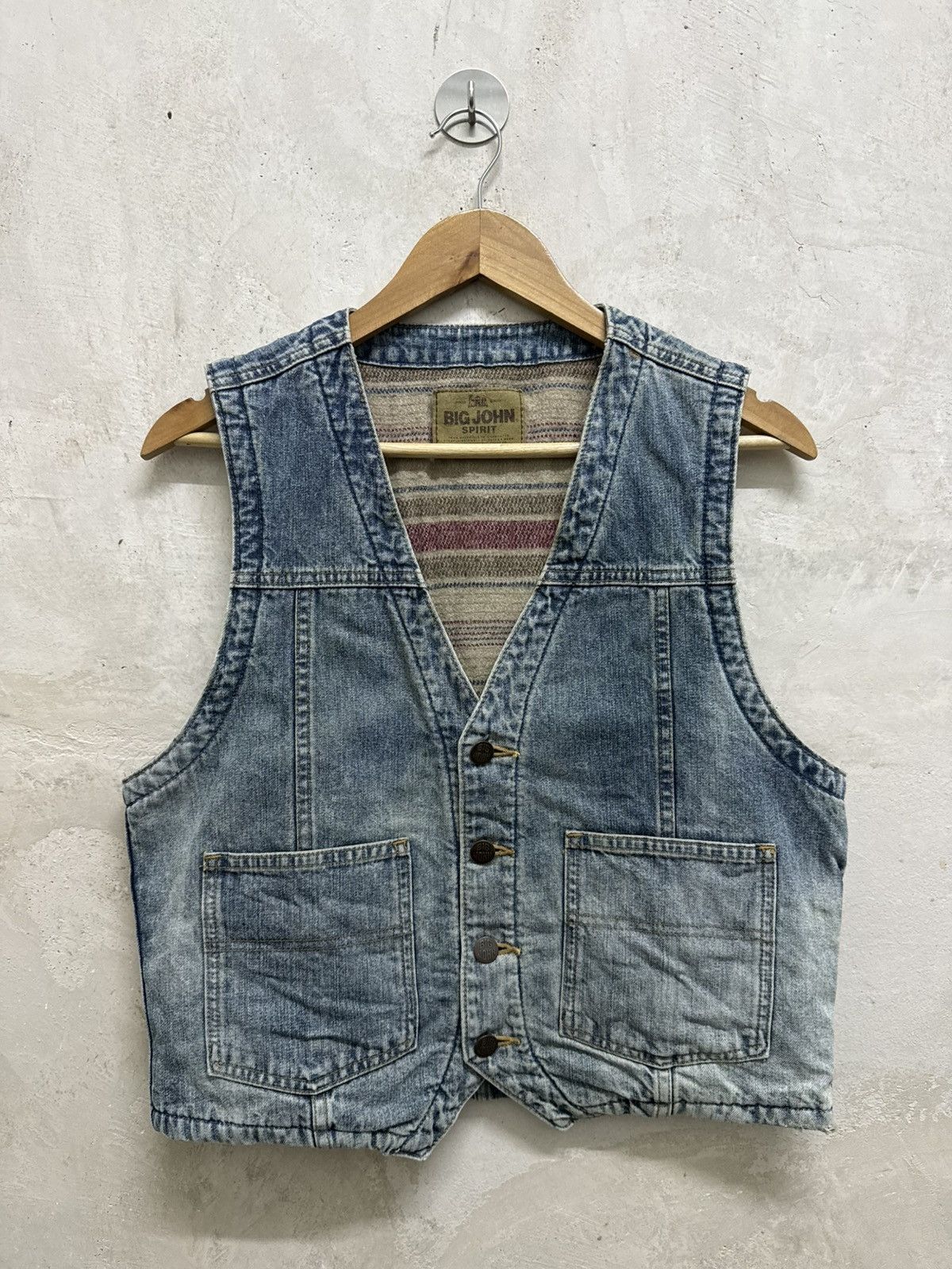 Big John Vintage Big John Distressed Blanket Denim Jeans Jackets Size US S / EU 44-46 / 1 - 1 Thumbnail