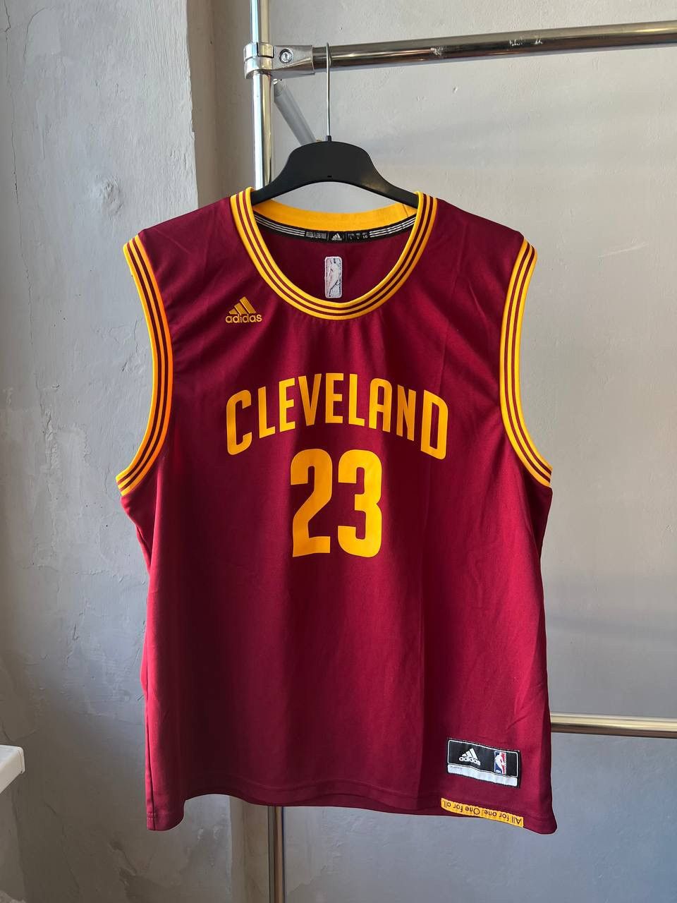 NBA 2015 CLEVELAND CAVALIERS #23 JAMES LEBRON BASKETBALL JERSEY Size US L / EU 52-54 / 3 - 2 Thumbnail