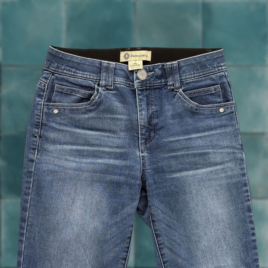 Vintage Democracy Jeans Womens 2 Blue Mid Rise Ankle Stretch 5-Pocket Denim Slim Straight Hem Distressed Modern Raw Hem Size 26" / US 2 / IT 38 - 1 Thumbnail