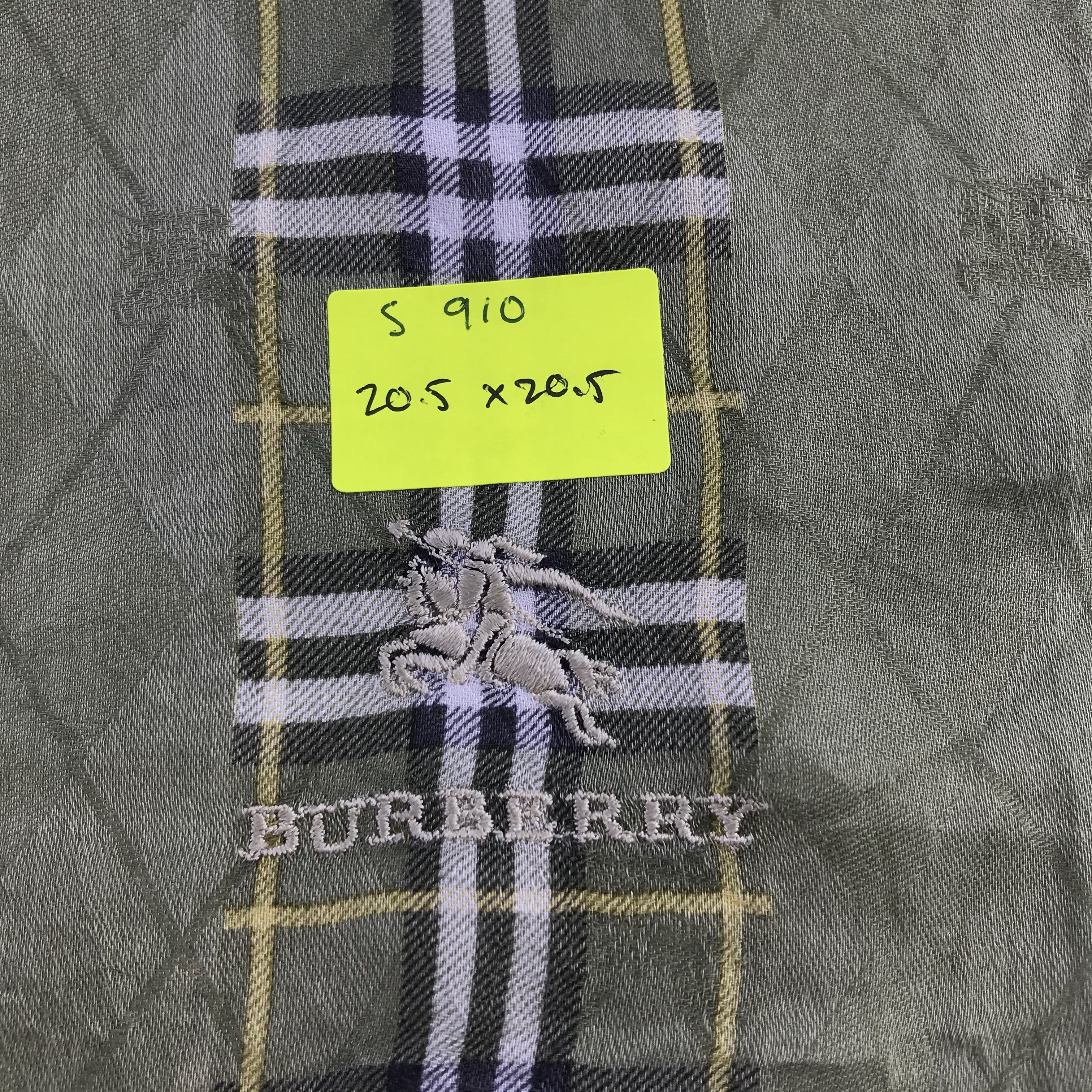 Burberry × Vintage Burberry Bandana / Handkerchief / Neckerchief - S910 Size ONE SIZE - 5 Thumbnail