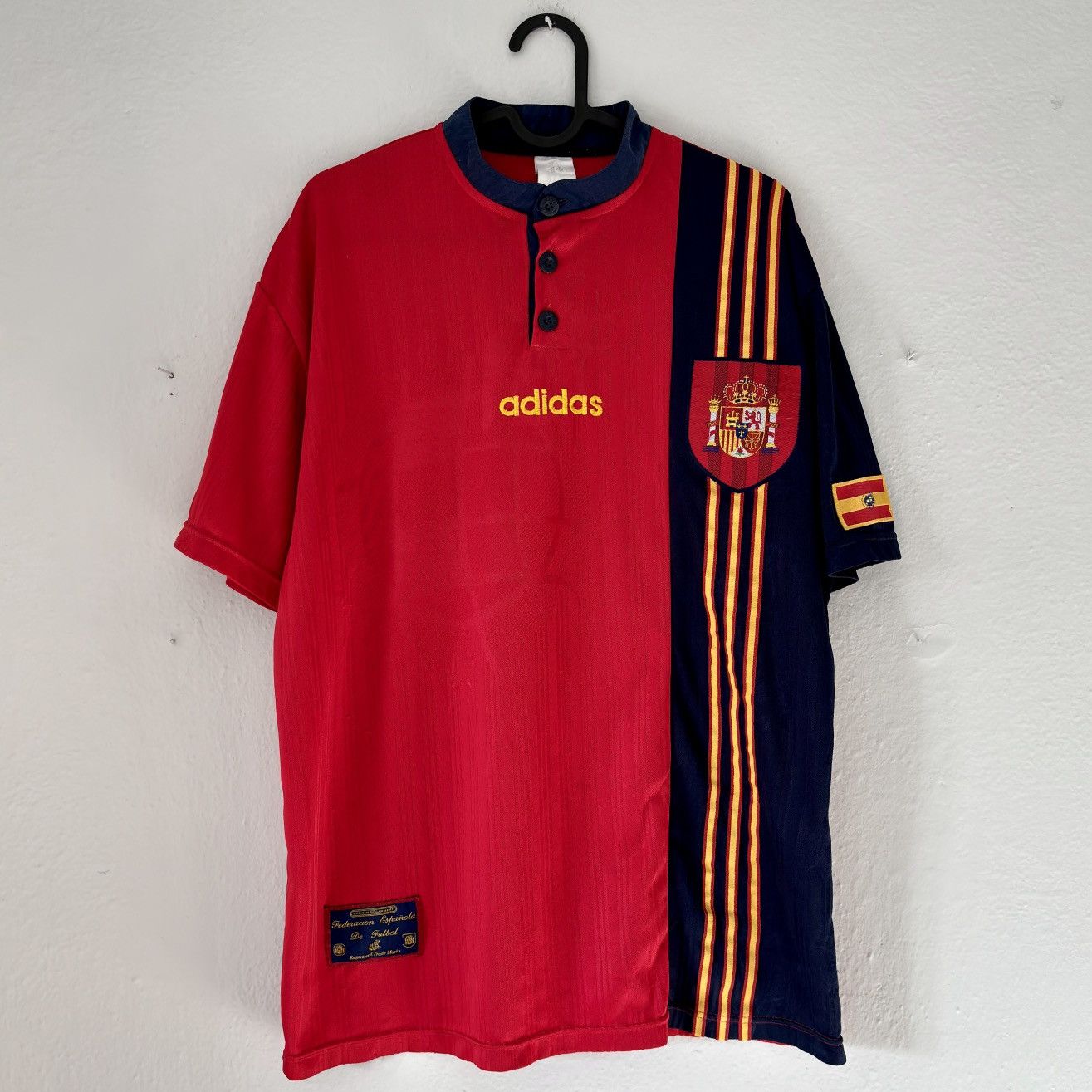 Adidas × Vintage 1996 1998 Spain National Adidas Vintage Home Soccer Jersey L Size US L / EU 52-54 / 3 - 3 Thumbnail