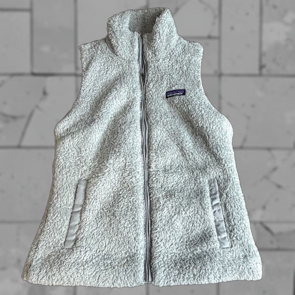 Patagonia Patagonia Vest S Women Small Gray Full Zip Reversible Los Gatos Retro Basic Jacket Size S / US 4 / IT 40 - 1 Thumbnail