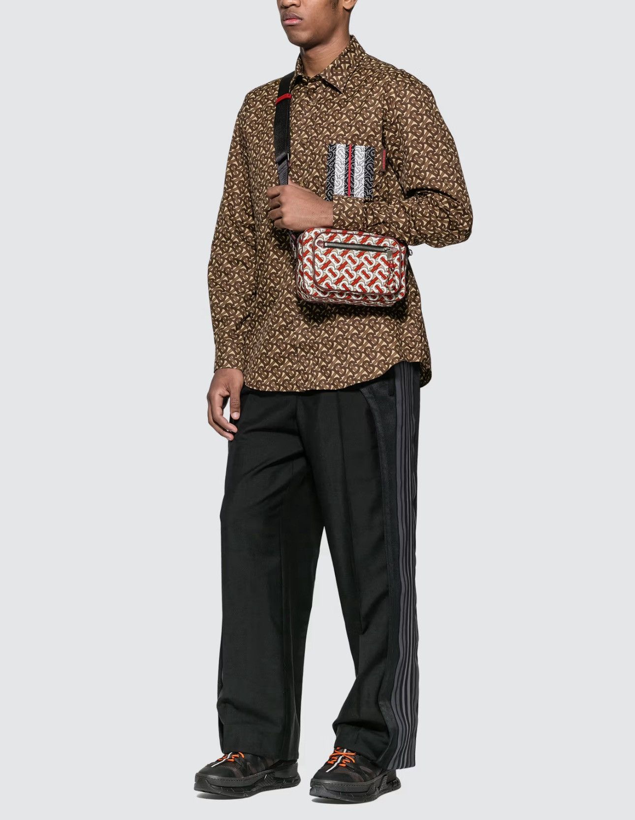 Burberry 🔥1000$ Burberry TB Monogram Nylon Paddy Crossbody Bag Size ONE SIZE - 23 Thumbnail