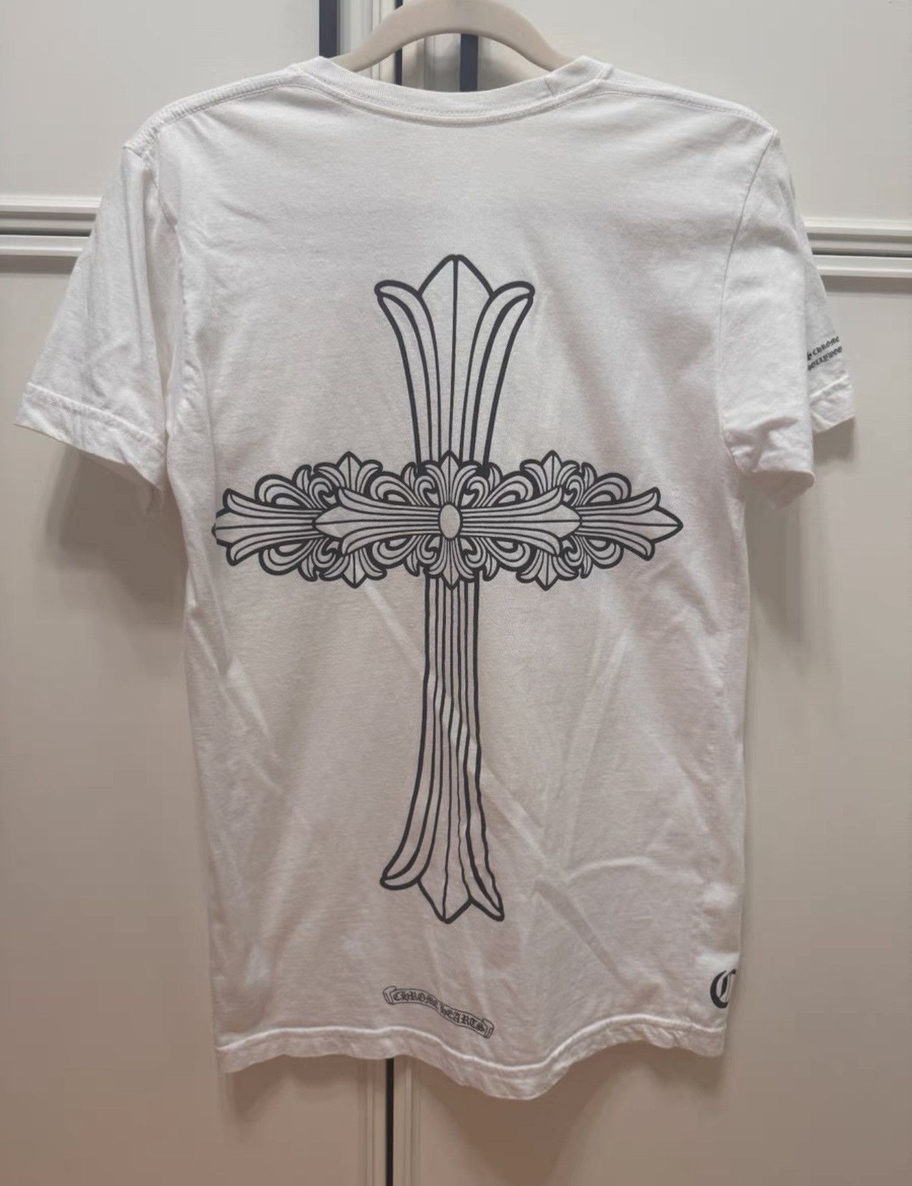 Chrome Hearts White Short Sleeve T-Shirt with Cross Graphic Size US S / EU 44-46 / 1 - 1 Thumbnail
