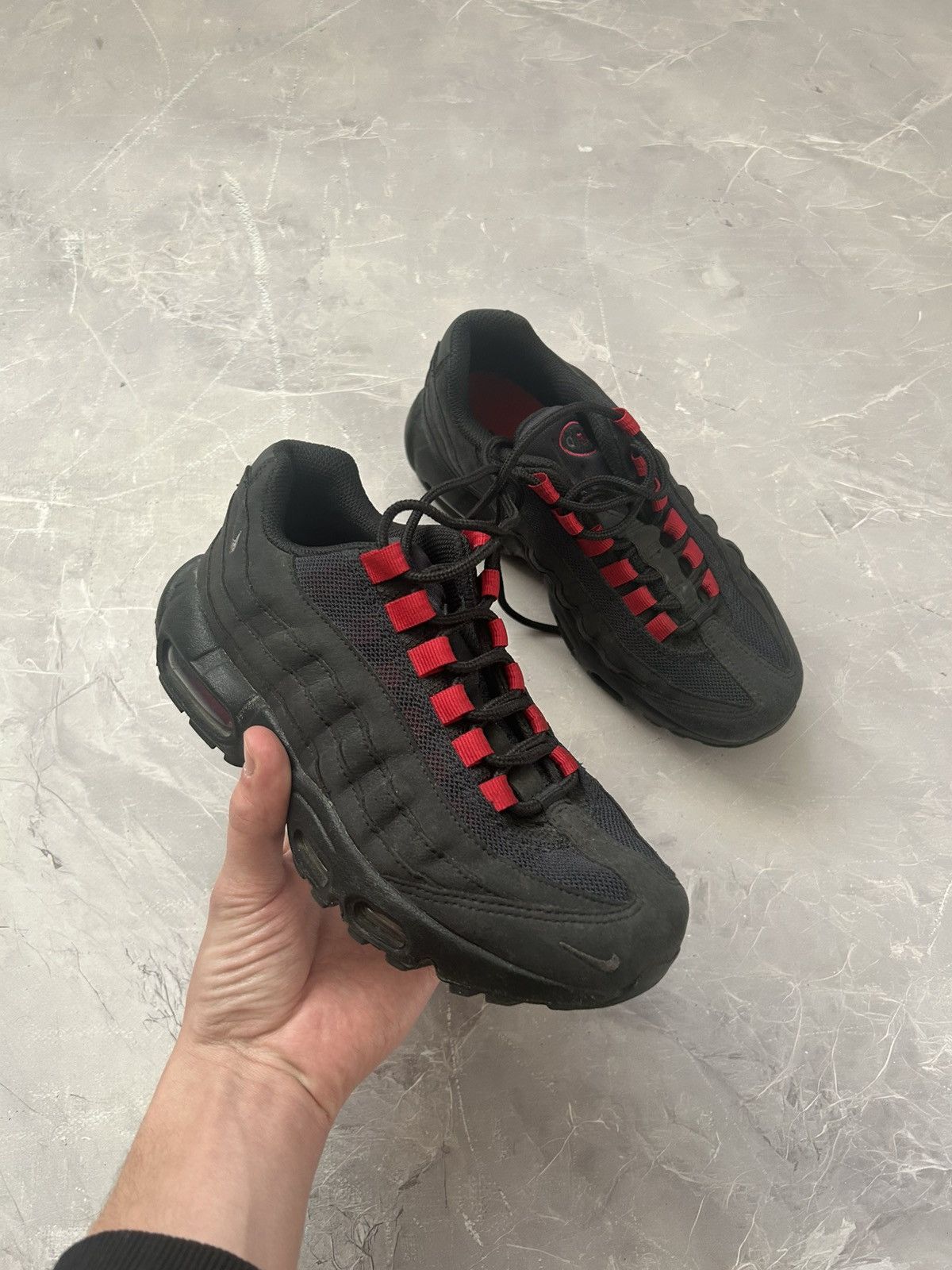 Nike Nike Air Max 95 Red Black Size Size US 6 / IT 36 - 1 Thumbnail