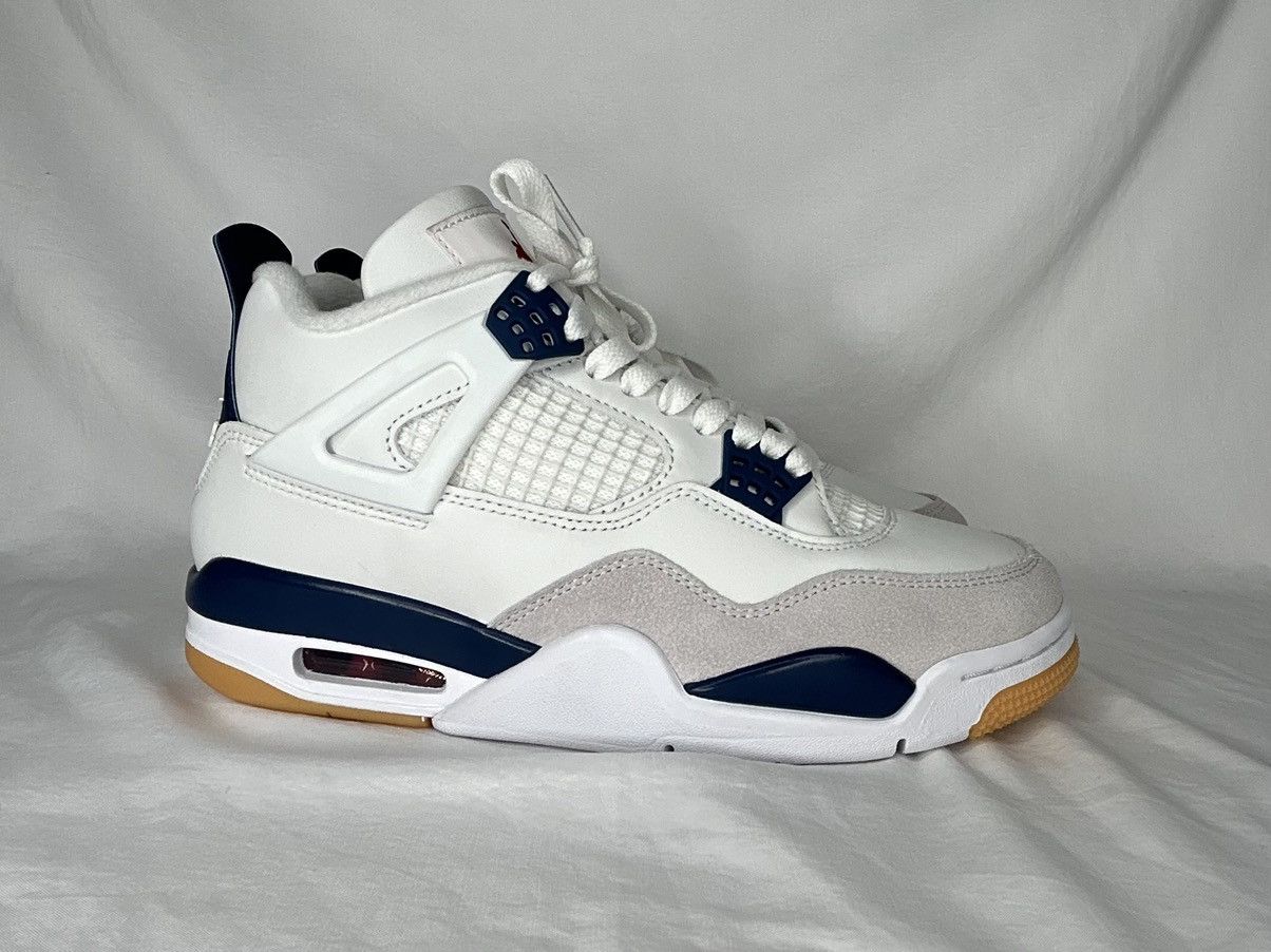 Nike Air Jordan 4 x Nike SB Navy Blue B-Grade Size US 6 / EU 39 - 2 Thumbnail