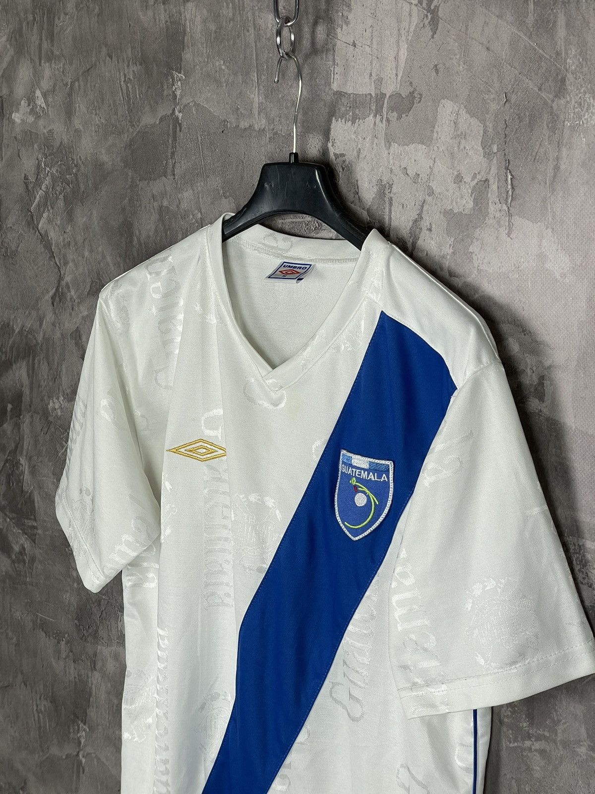 Umbro × Vintage Umbro Vintage 90s Guatemala Very Rare Soccer Jersey Size US M / EU 48-50 / 2 - 7 Thumbnail