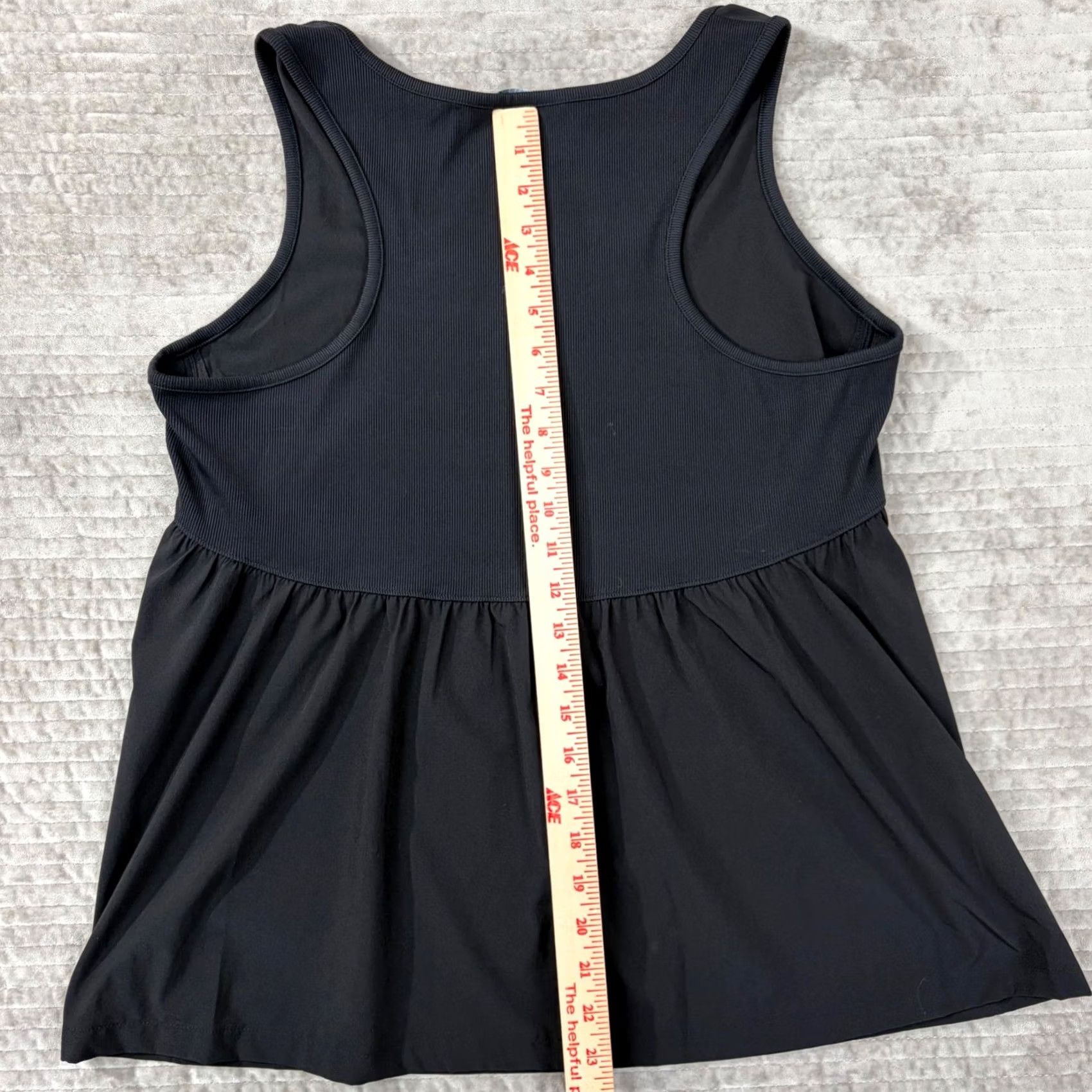 Athleta Athleta Renew Peplum Tank Black Scoop Neck Athletic Top L Size L / US 10 / IT 46 - 7 Thumbnail