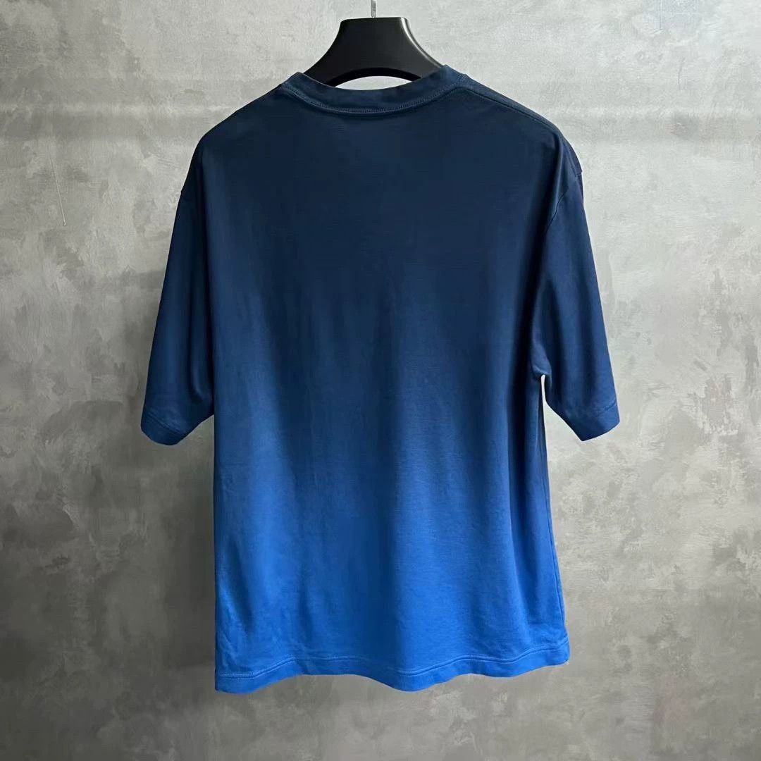 Gucci gucci blue gradient cotton t-shirt size L Size US L / EU 52-54 / 3 - 2 Thumbnail