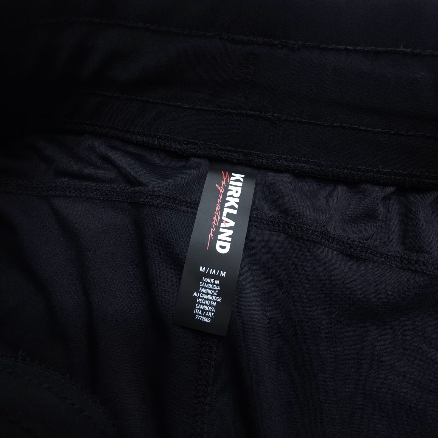 Vintage Kirkland Signature Ladies Active Pants Black Size Medium Pull On Casual Travel Yoga Gym Stretch Ankle 26 Inseam Regular Flat Front Front Comfort Size 32" / US 10 / IT 46 - 7 Thumbnail