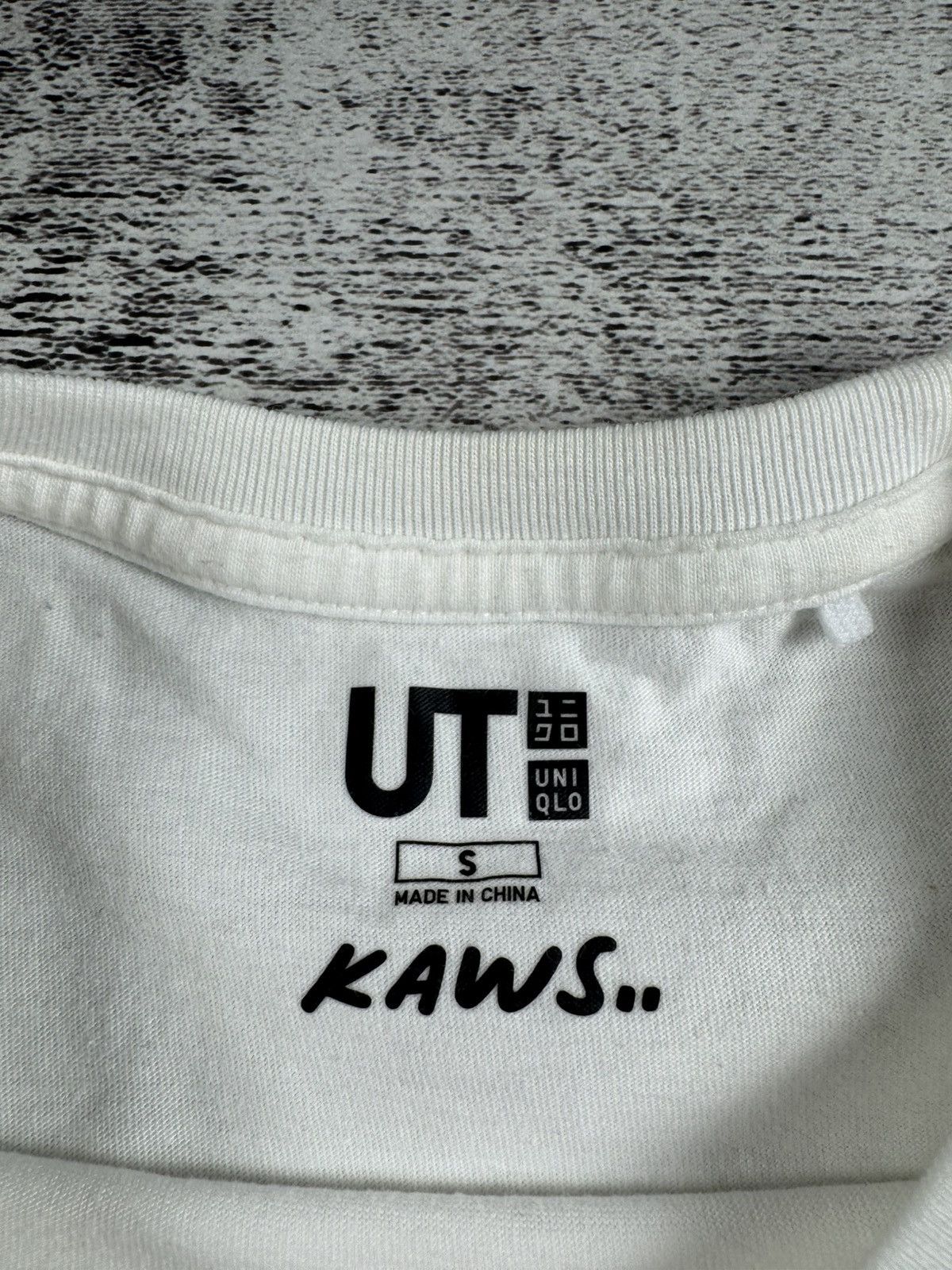 Kaws × Uniqlo KAWS X UNIQLO Pink BFF Tee Designer Cotton Jersey T Shirt Size US S / EU 44-46 / 1 - 10 Thumbnail
