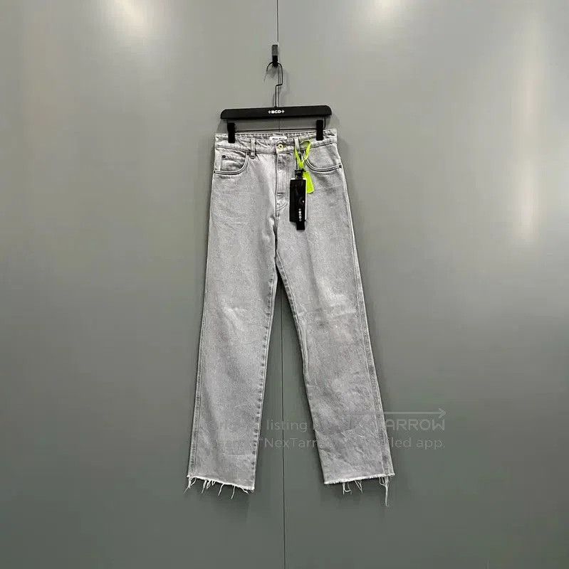 Miu Miu Miu Miu Summer Gray Casual Pants . Size 28" / US 6 / IT 42 - 1 Thumbnail
