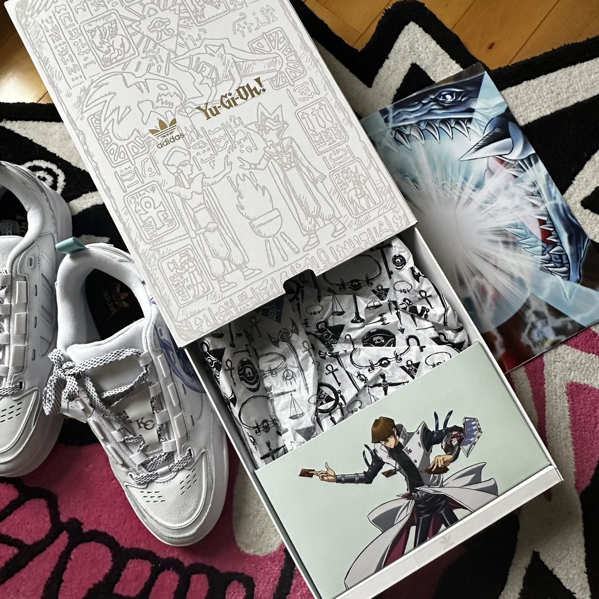Adidas adidas ADI2000 Yu-Gi-Oh! Blue Eyes White Dragon Size US 11 / EU 44 - 2 Thumbnail