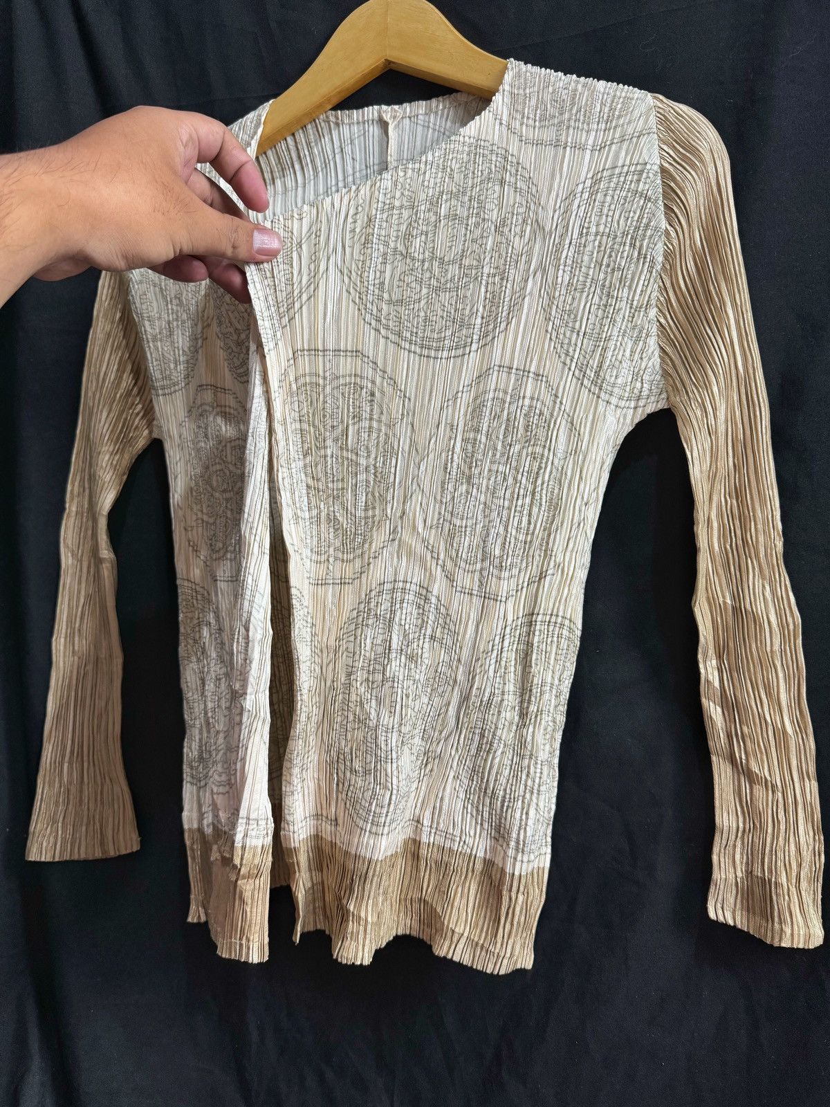 Homme Plisse Issey Miyake × Issey Miyake × Pleats Please Issey Miyake Issey Miyake Pleats Please Cardigan All Over Art Size M / US 6-8 / IT 42-44 - 2 Thumbnail