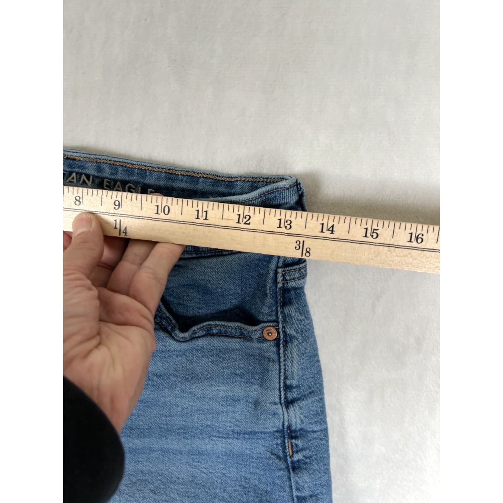 American Eagle Outfitters American Eagle Shorts Womens 4 Blue Mom Short High Rise Cuffed Denim Stretch Size 27" / US 4 / IT 40 - 3 Thumbnail