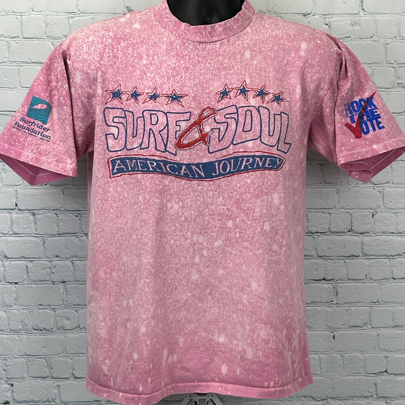 Vintage Vintage 90s MTV Rock the Vote Surf and Soul T Shirt Pink L Size US L / EU 52-54 / 3 - 1 Thumbnail