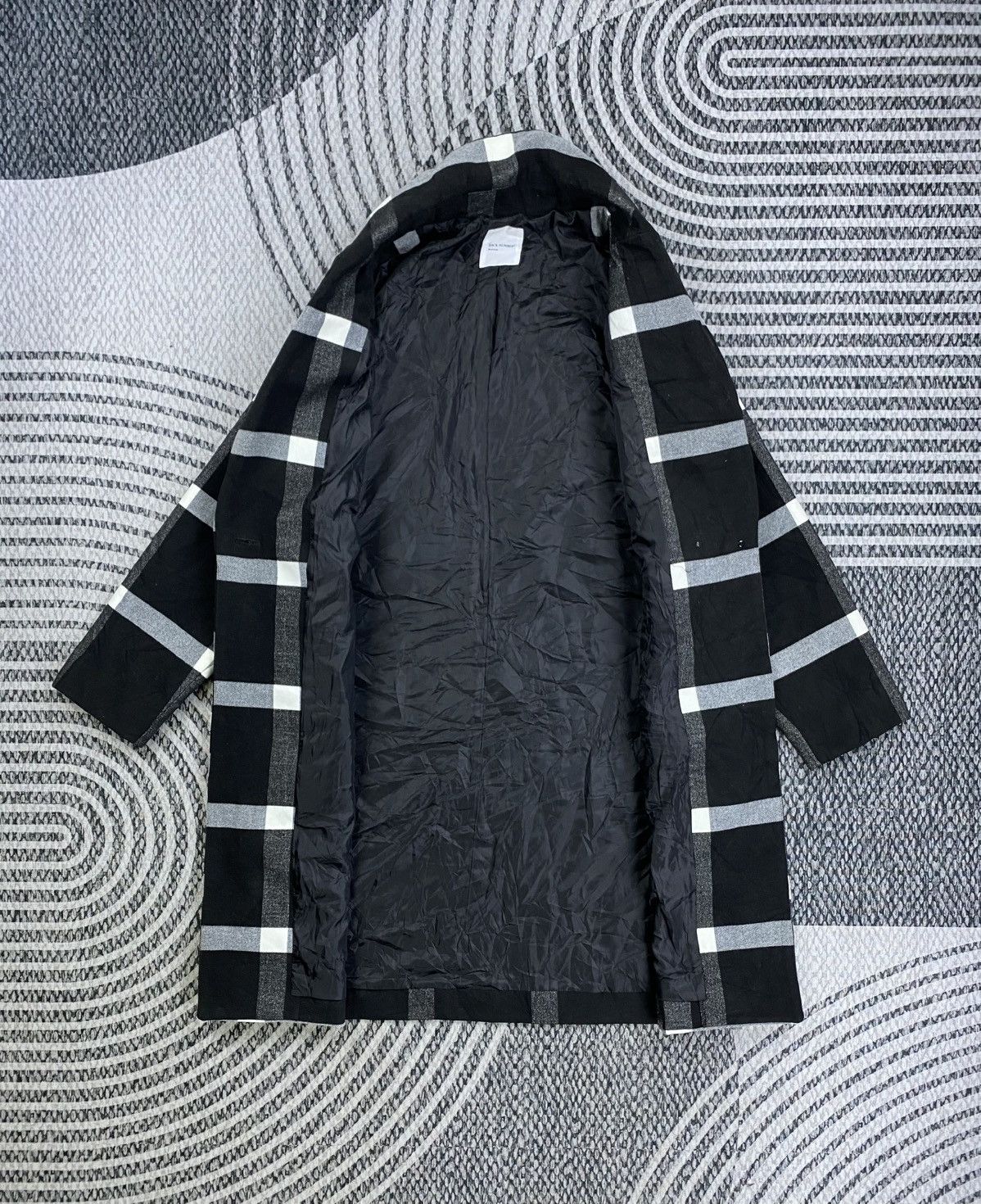 Other Vintage Back Number Black Checked Long Wool Coat Jacket Size US M / EU 48-50 / 2 - 6 Thumbnail