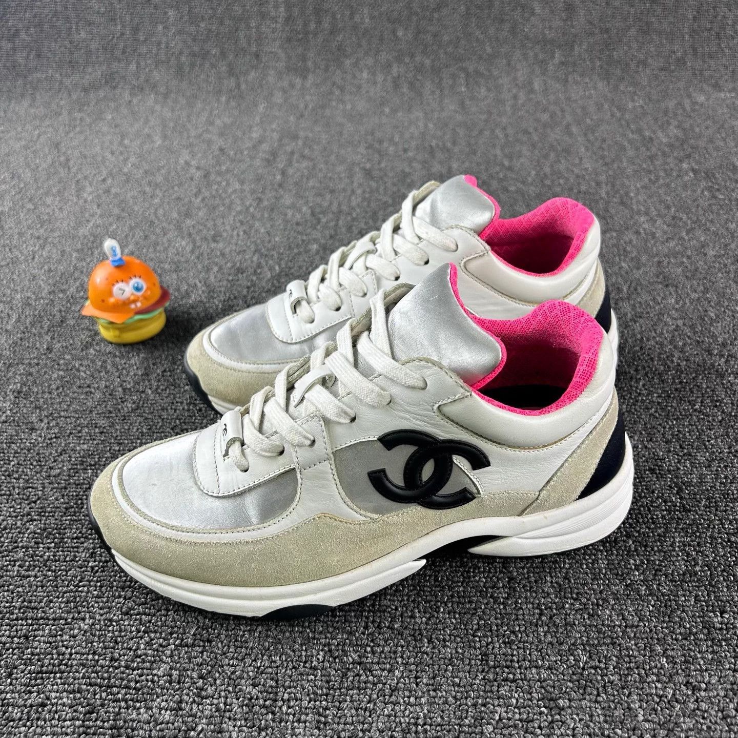 Chanel Chanel color blocked sneakers women's 37 Size US 6 / IT 36 - 1 Thumbnail