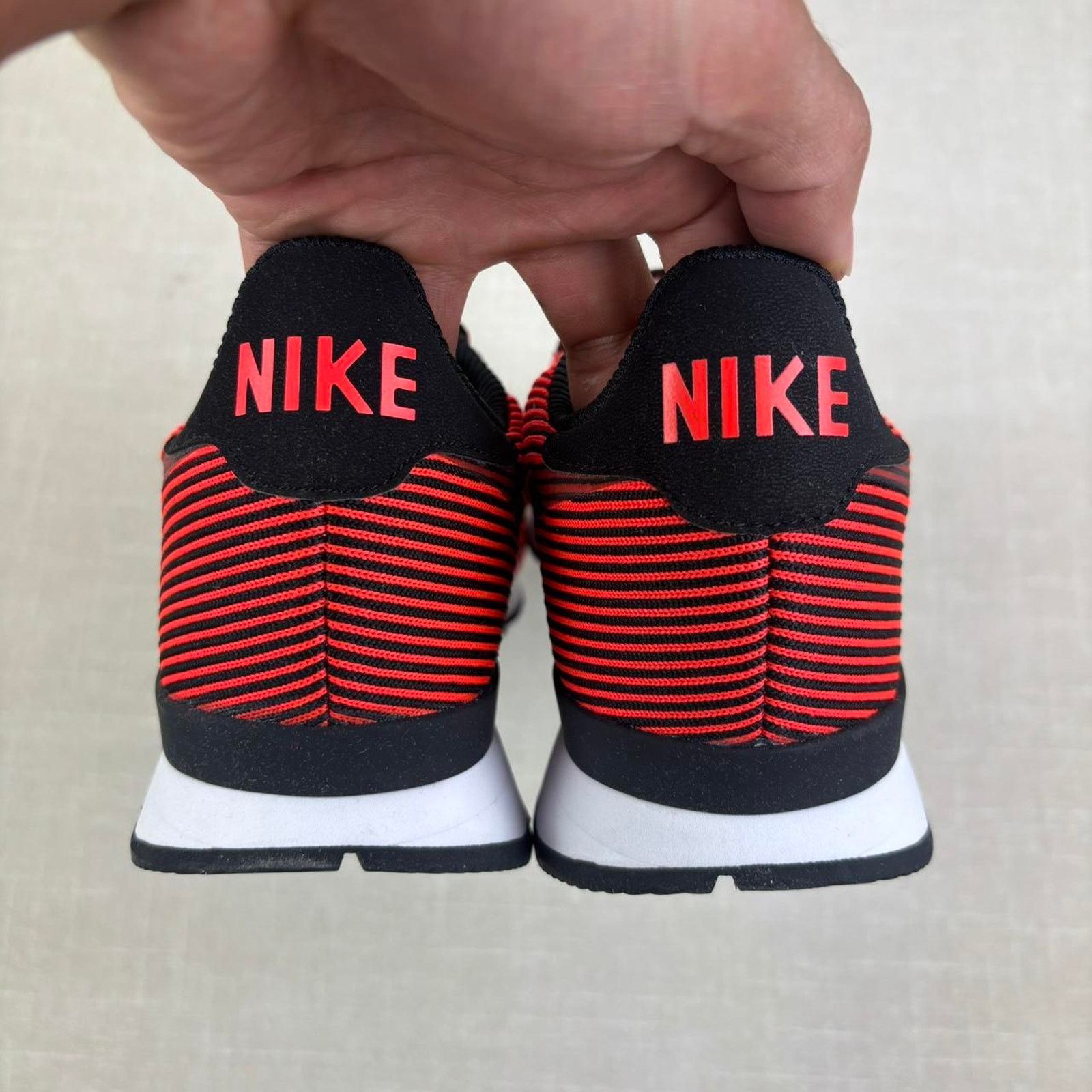 Nike 🖤 2015 Nike Internationalist KJCRD “Black Crimson” 11M Size US 11 / EU 44 - 6 Thumbnail