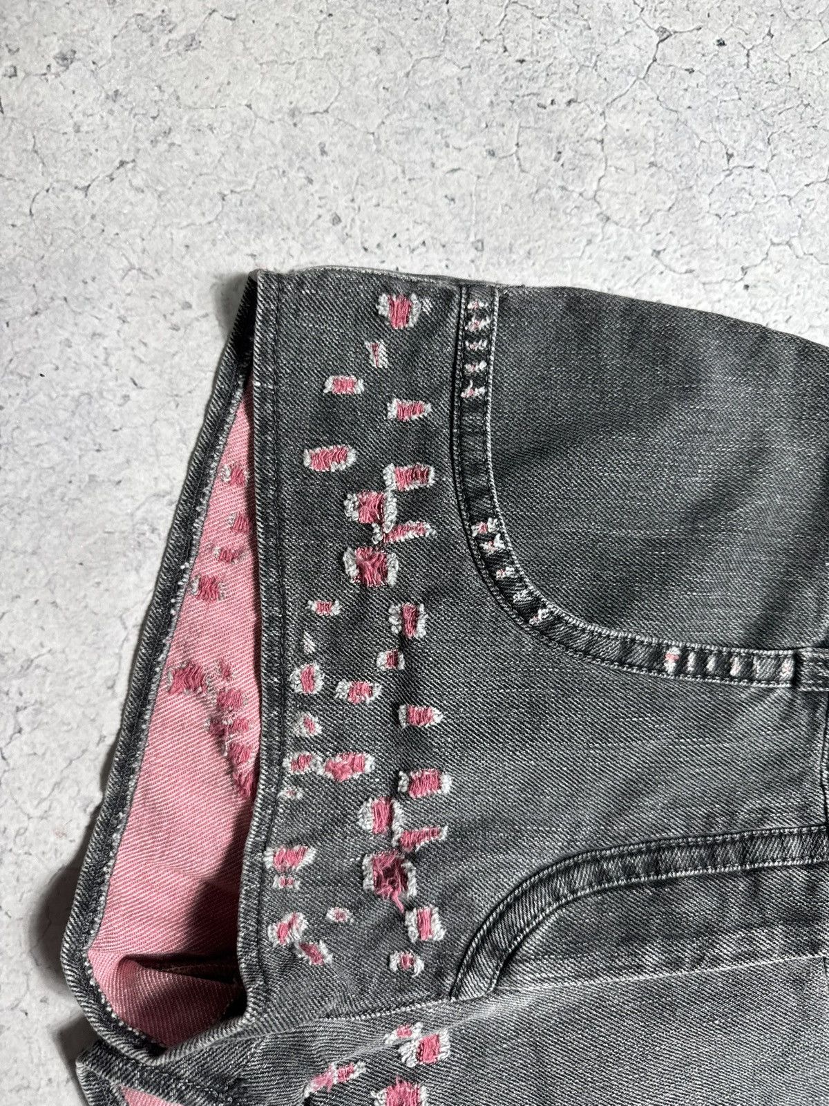Chanel Chanel Women’s Denim Shorts Luxury Rare Vintage Size 27" / US 4 / IT 40 - 3 Thumbnail