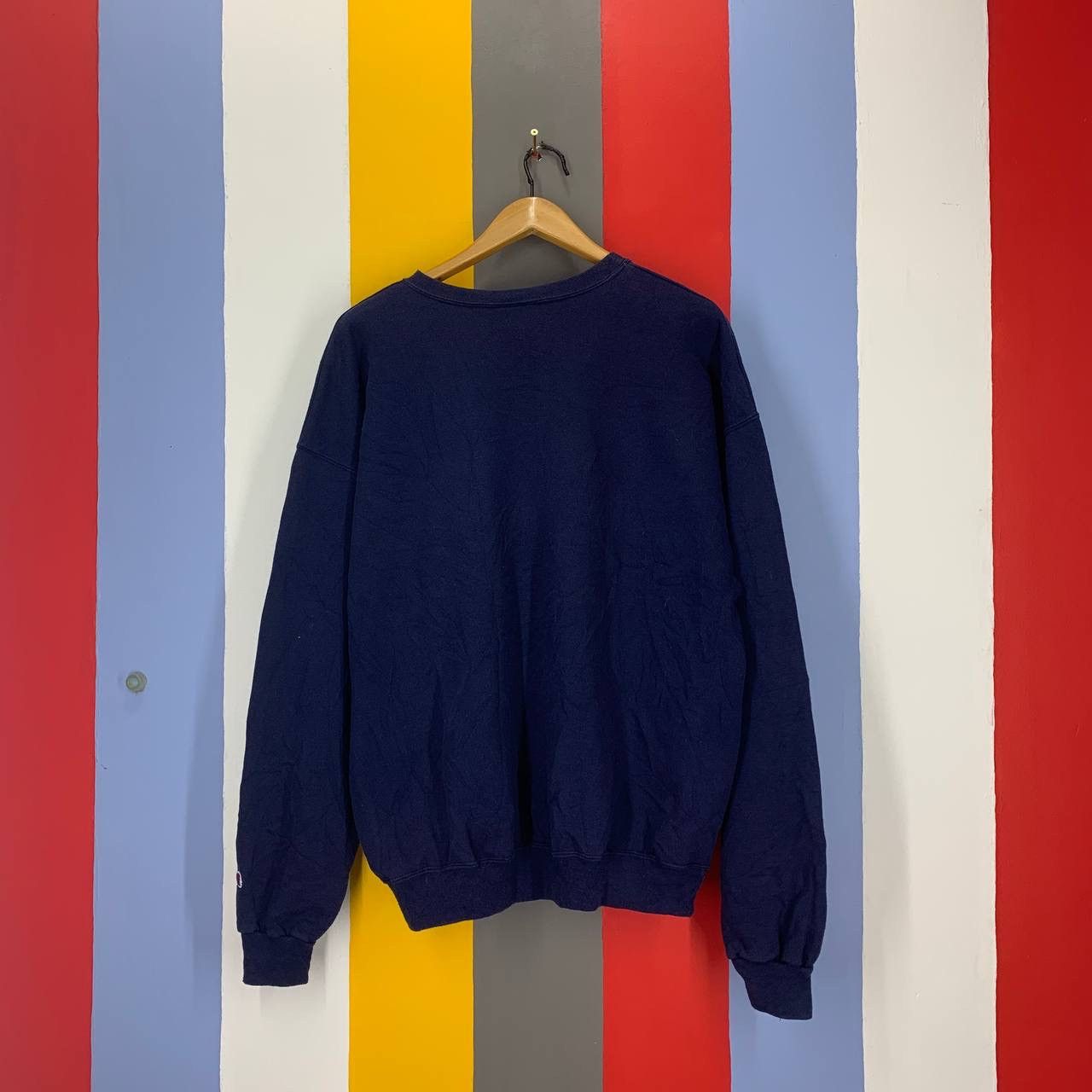 Champion Vintage CHAMPION Crew Neck Sweatshirt #2067/16 Size US XL / EU 56 / 4 - 7 Thumbnail