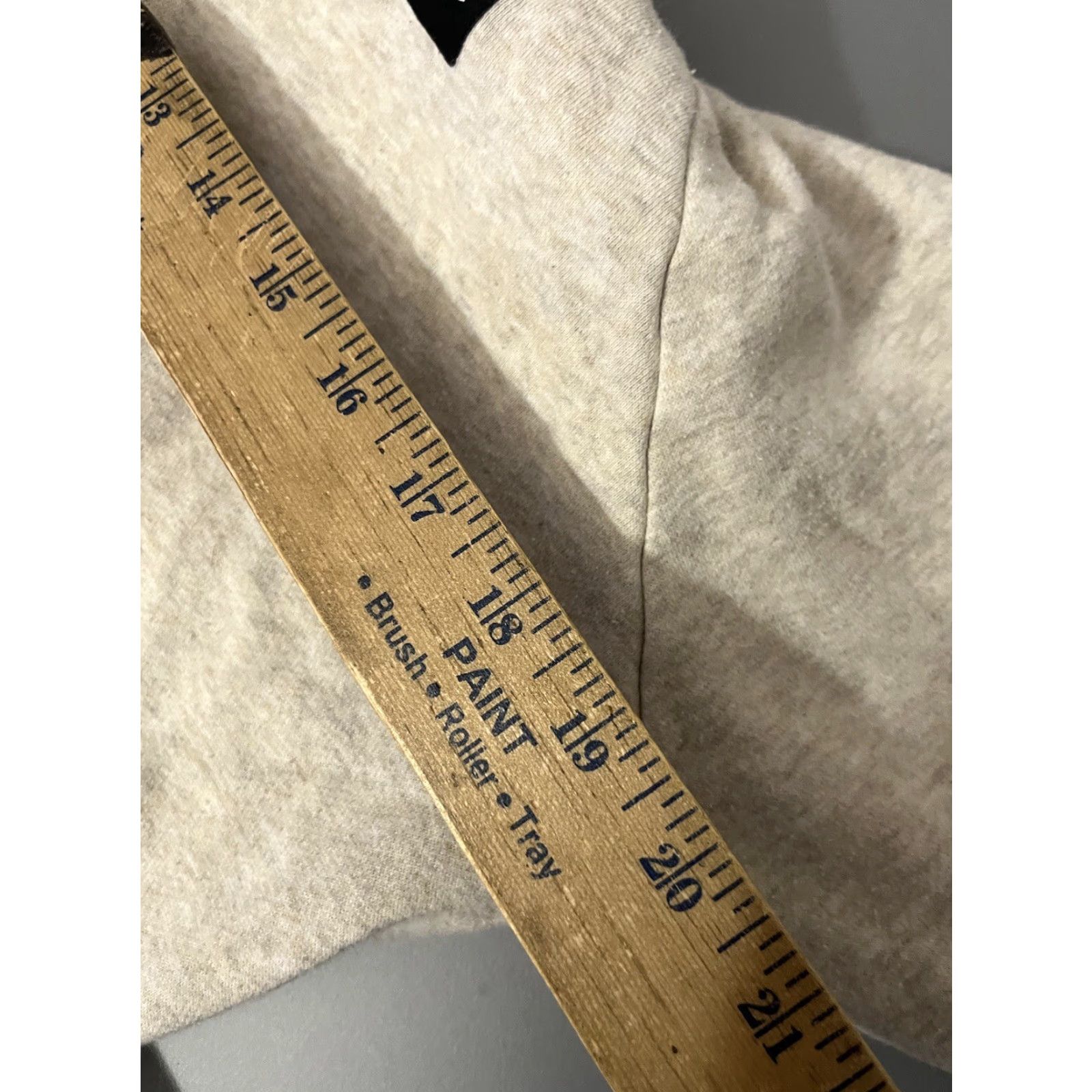 Under Armour VINTAGE Under Armour Hoodie Pullover Men Small Fleece Logo Beige 90s Casual Warm Size US S / EU 44-46 / 1 - 5 Thumbnail